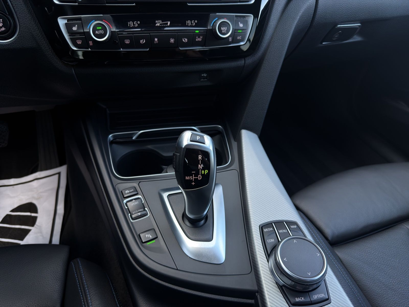 BMW 320 d xDrive M-Sport Aut. — photo 13