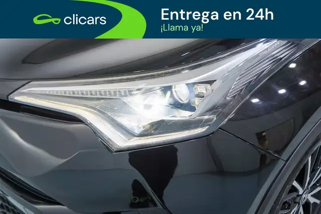 Toyota C-HR view 10