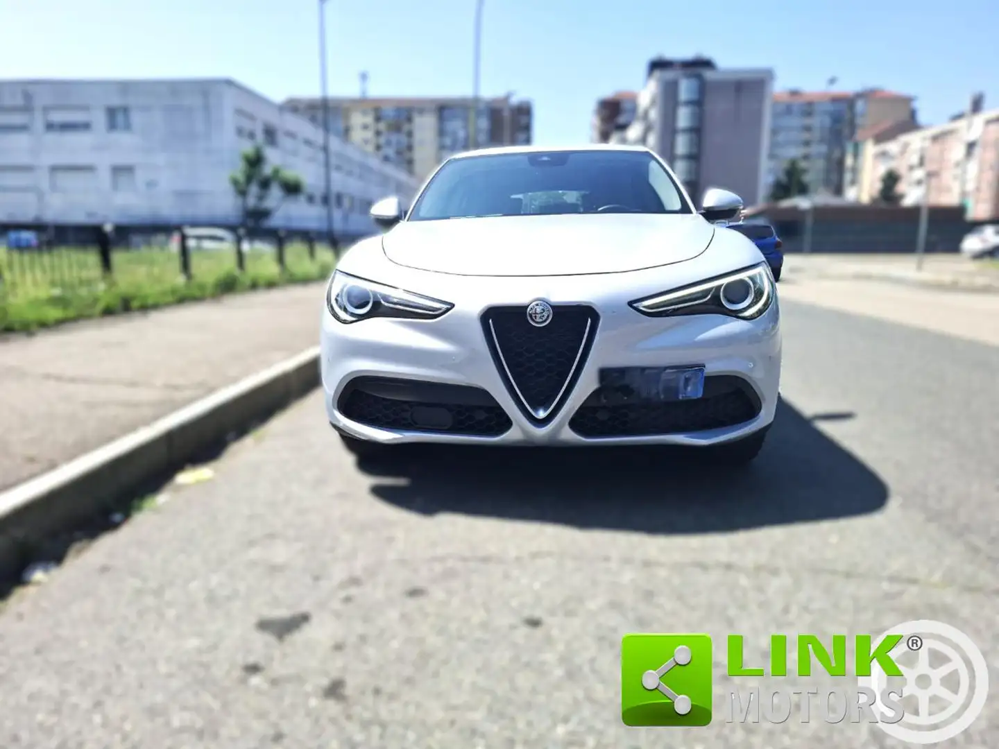 Alfa Romeo Stelvio 2.2 Turbodiesel 160 CV AT8 RWD Super Grigio - 2