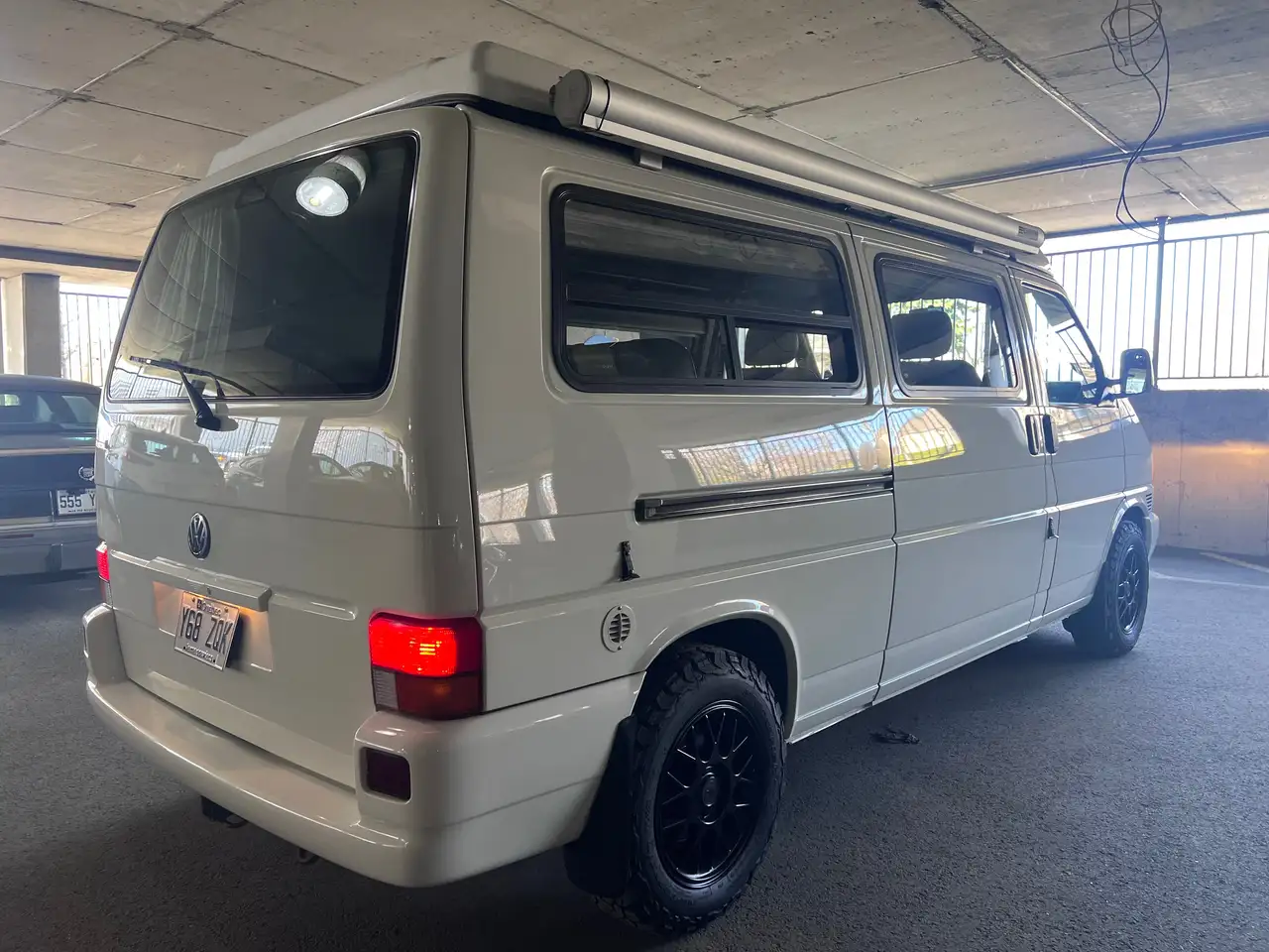 Volkswagen Eurovan снимка Volkswagen Eurovan