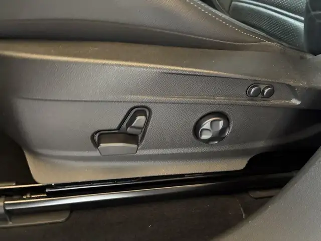 Alfa Romeo Stelvio view 13