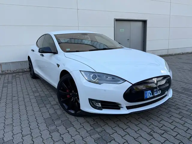 Tesla Model S Basis,Zulassung 2023,BJ 04.2016
