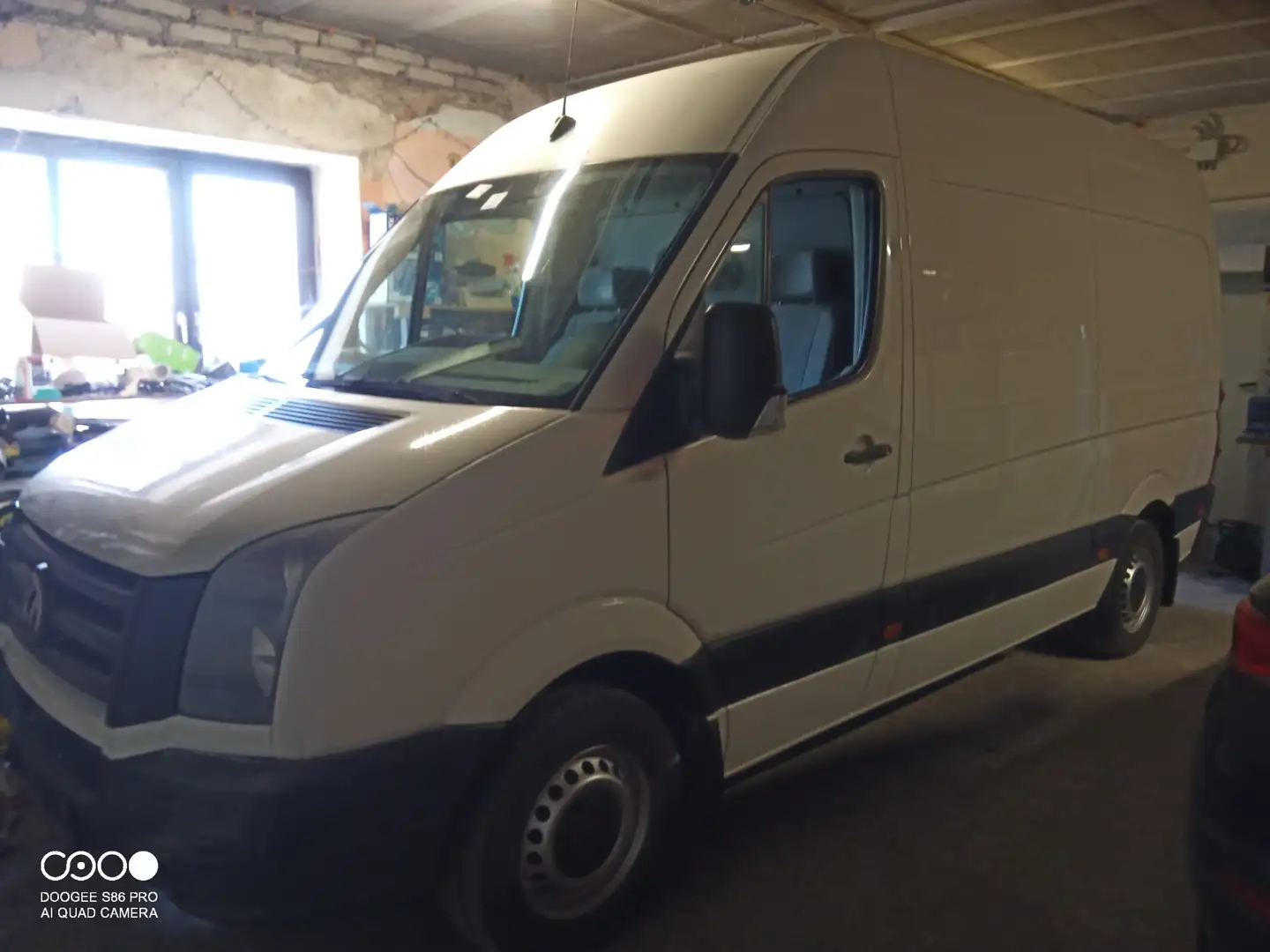 Volkswagen Crafter 30 Kombi 3-3-3 KR TDI - 2