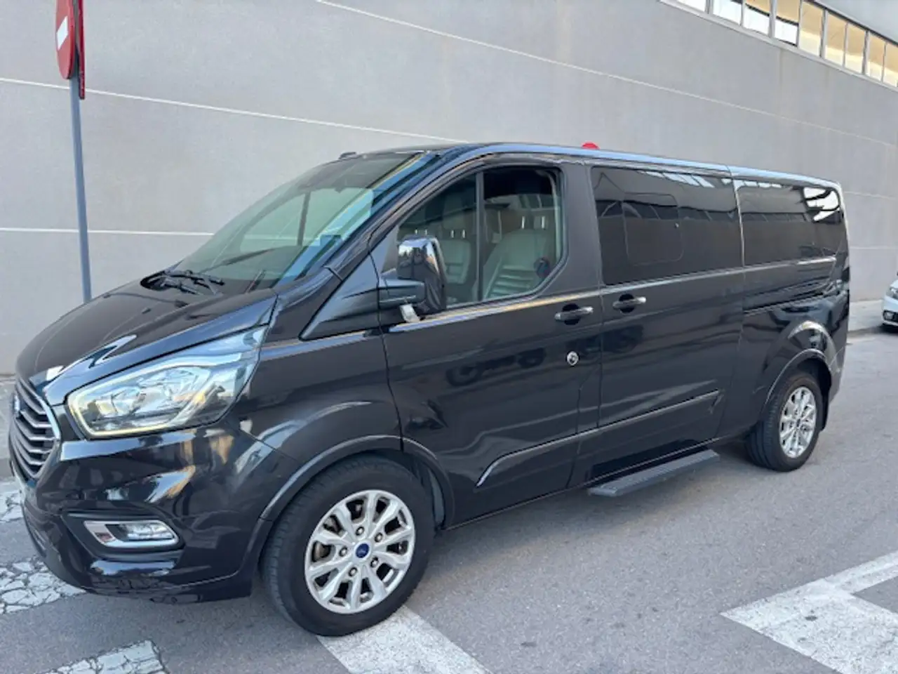 Ford Tourneo Custom