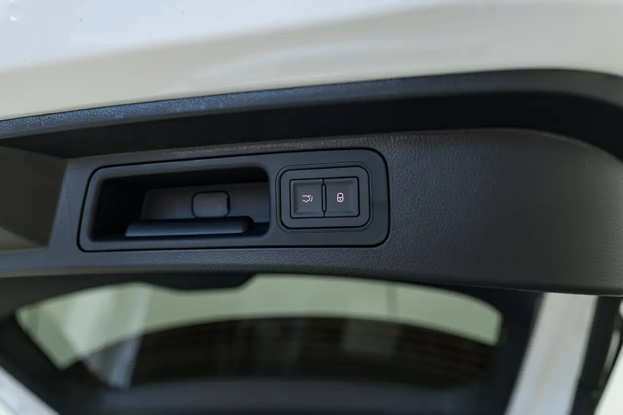 BYD Seal U 2026 — фото 12