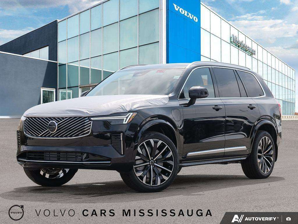 2026 Volvo XC90 T8 AWD Plus Bright Theme 7-Seater alt 2