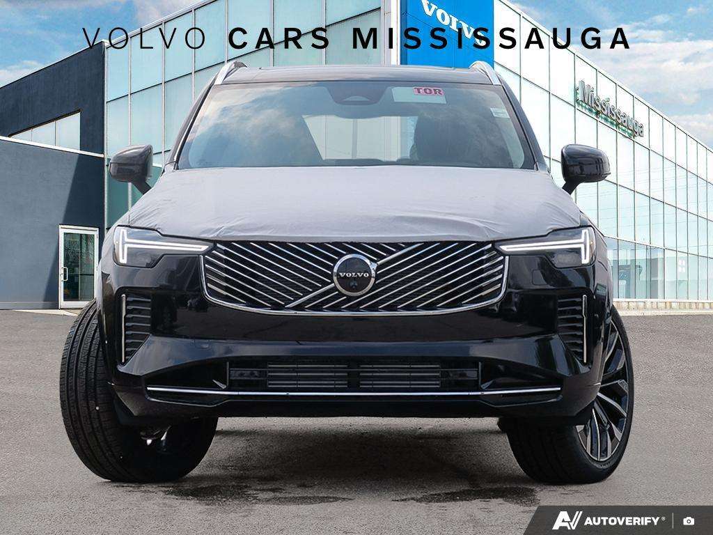 2026 Volvo XC90 T8 AWD Plus Bright Theme 7-Seater alt 3