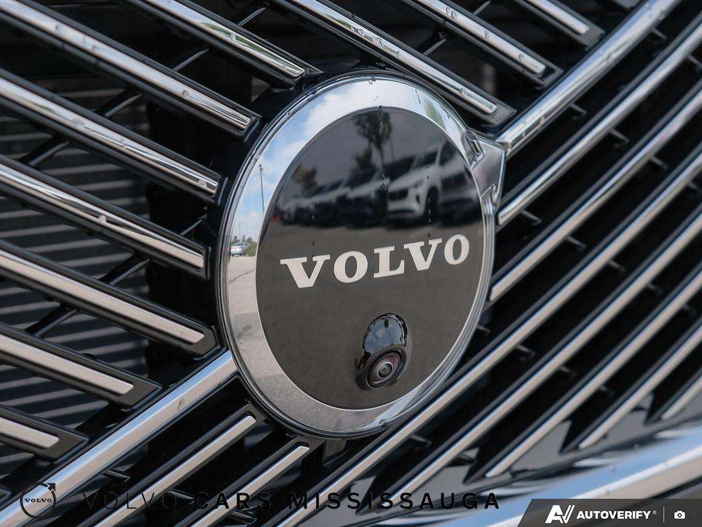 2026 Volvo XC90 T8 AWD Plus Bright Theme 7-Seater thumb 10