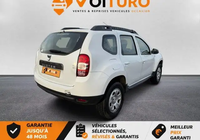 Dacia Duster view 3