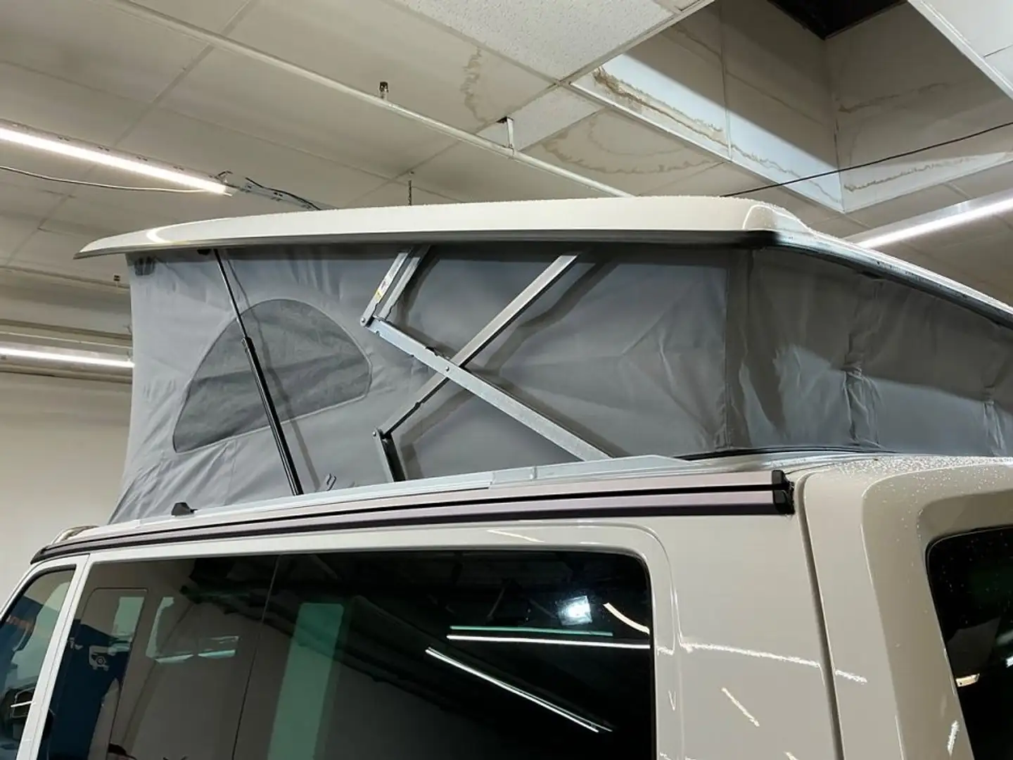 Volkswagen T6 California 2.0 TDI Coast DSG Lang Bianco - 2