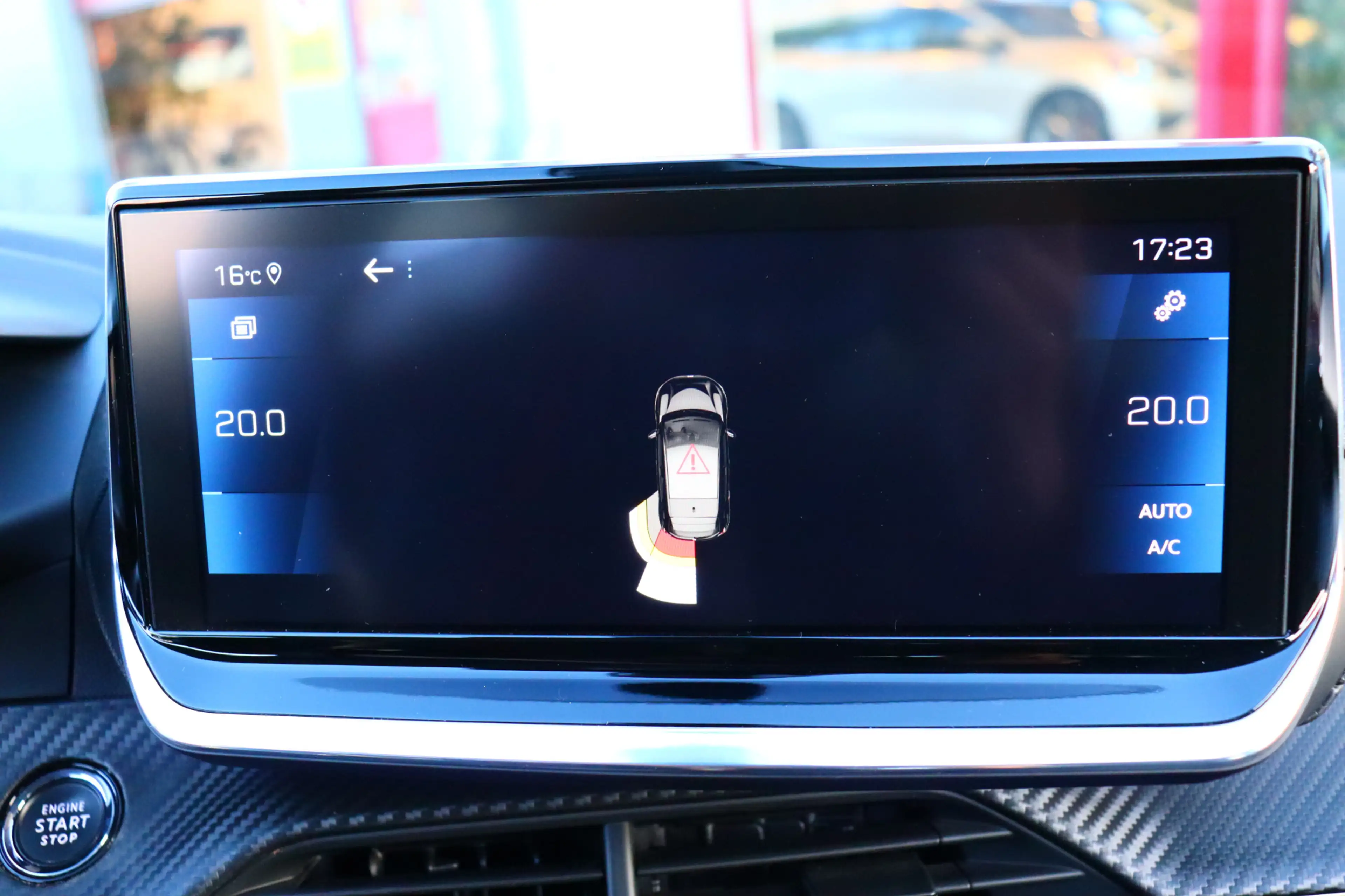 Peugeot 208 1.2 PureTech Allure O.a: Navi, Clima, Carplay, Dab — photo 15