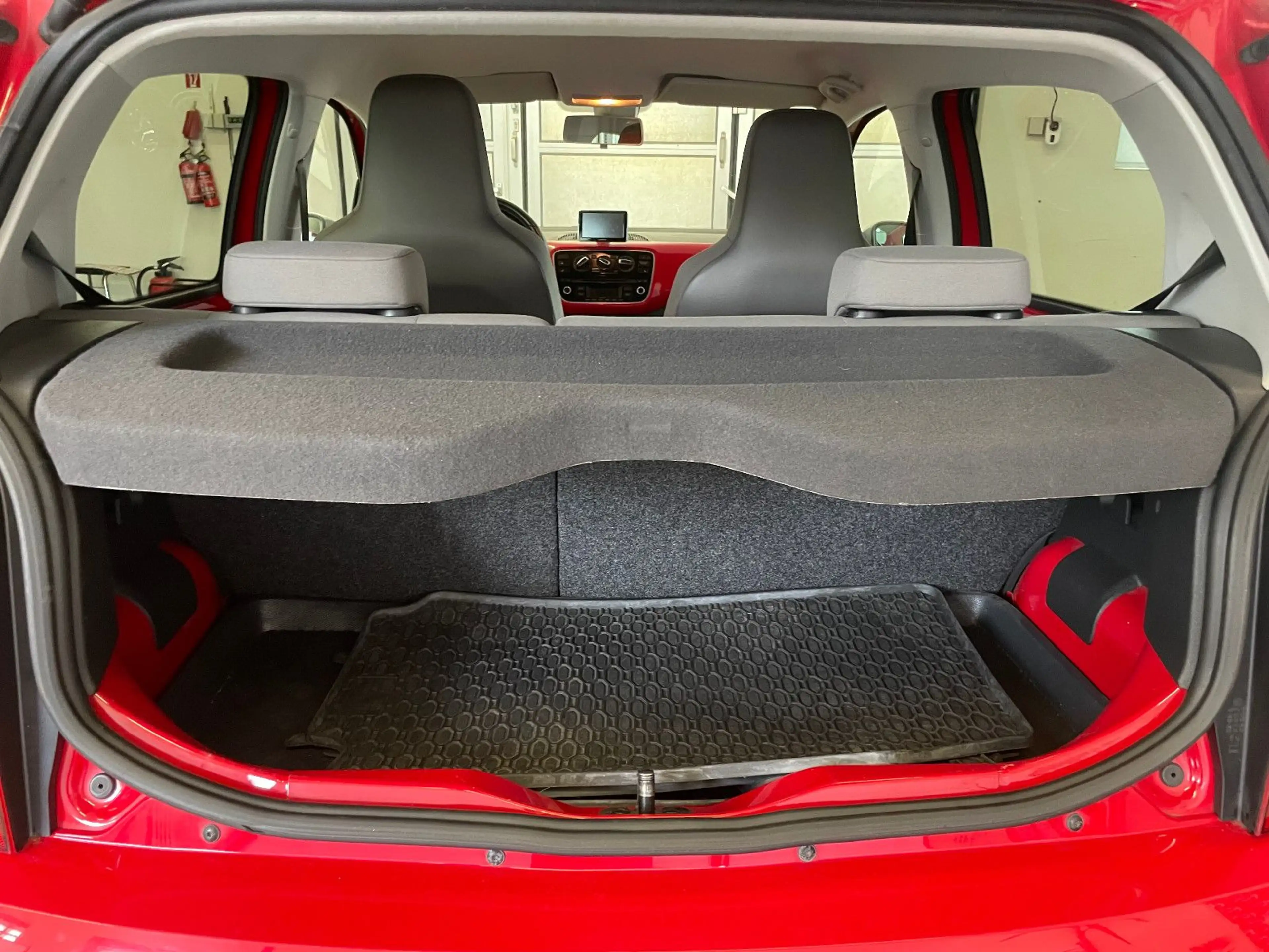 Volkswagen up! — photo 6