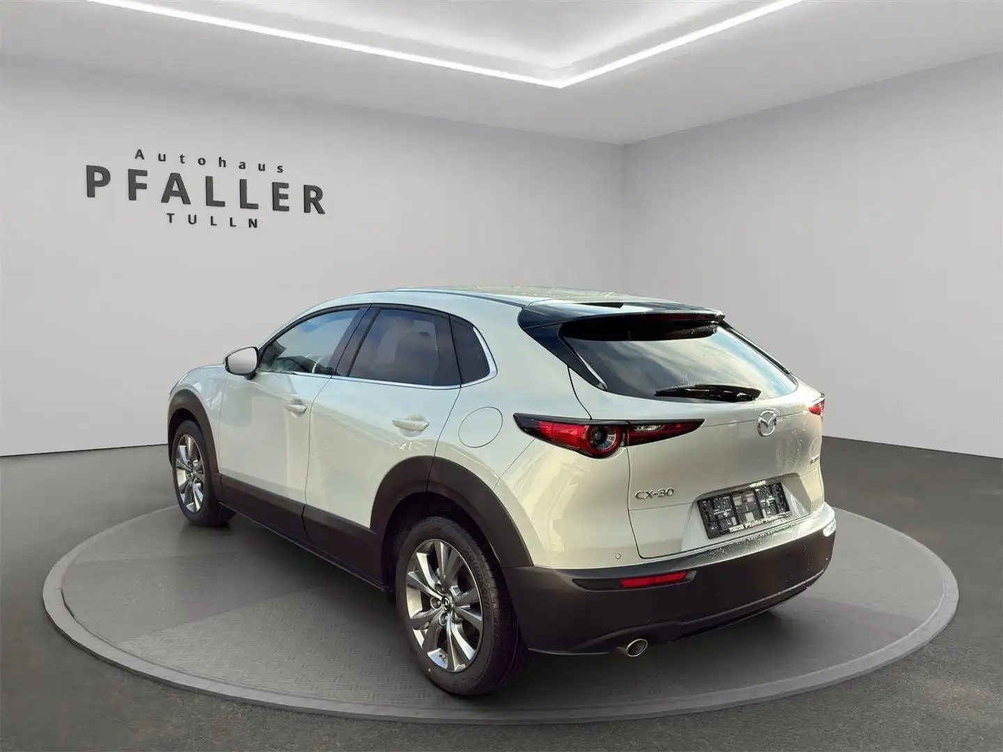 Mazda CX-30 e-Skyactive G140 Centre-Line Design Pack Weiß - 2