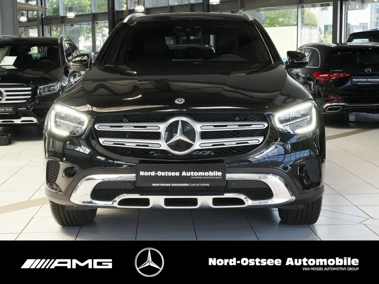 Mercedes-Benz GLC 300 e 4M KAMERA AHK MBUX LED TEMPO KEYLESS Schwarz - 2