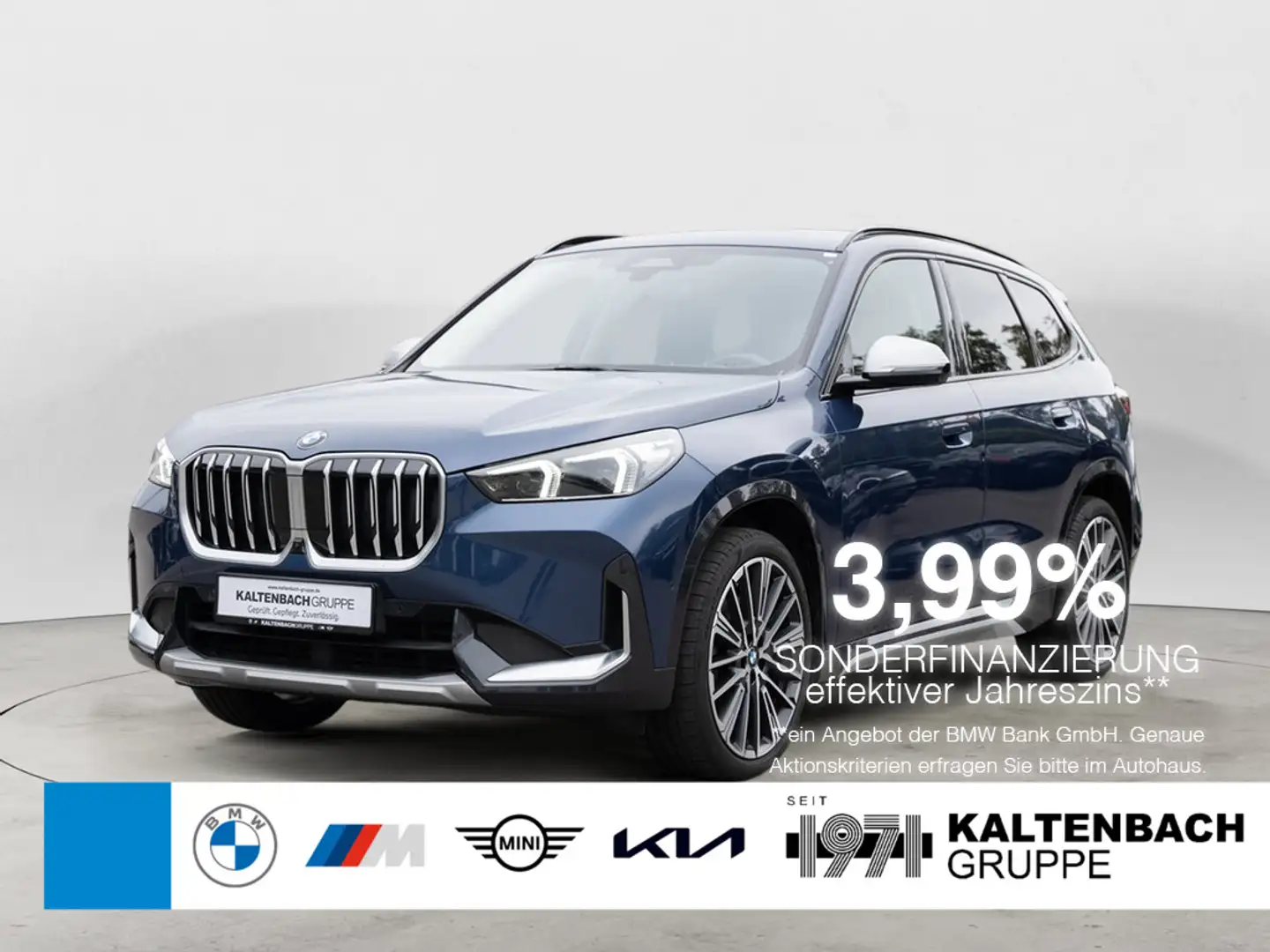 BMW X1 xDrive 23d X-Line PANO AHK ACC 360° HUD Bleu - 1