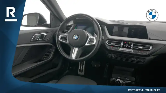 BMW 2 Series view 15