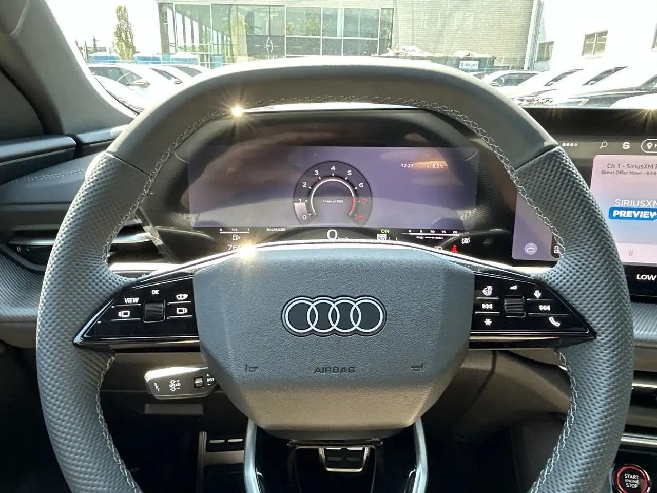 Audi SQ5 снимка Audi SQ5