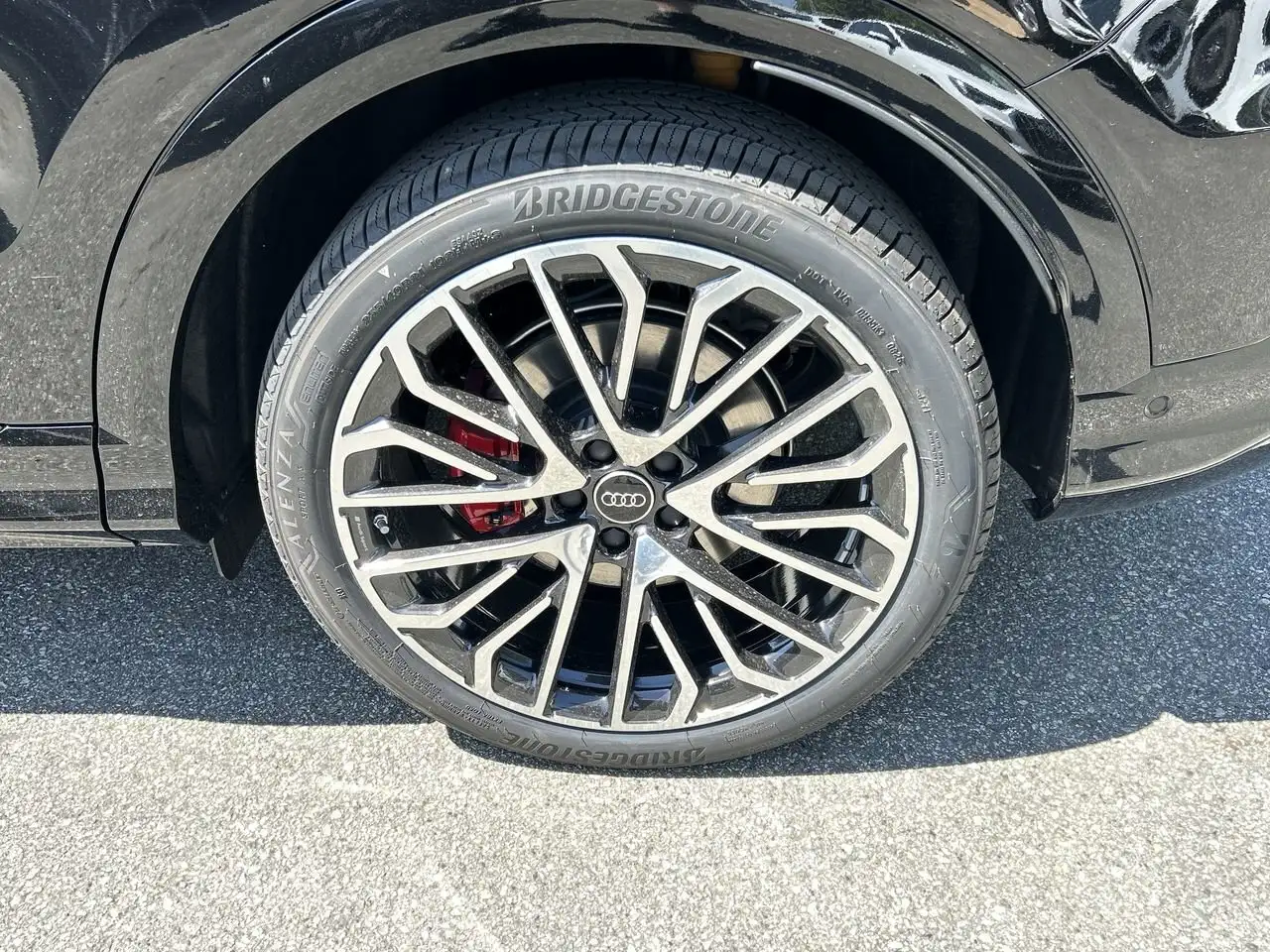 Audi SQ5 снимка Audi SQ5