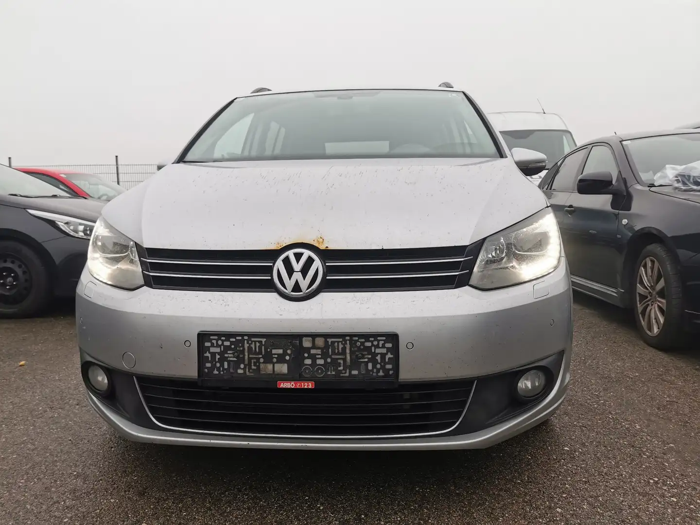 Volkswagen Touran Comfortline BMT Grau - 1