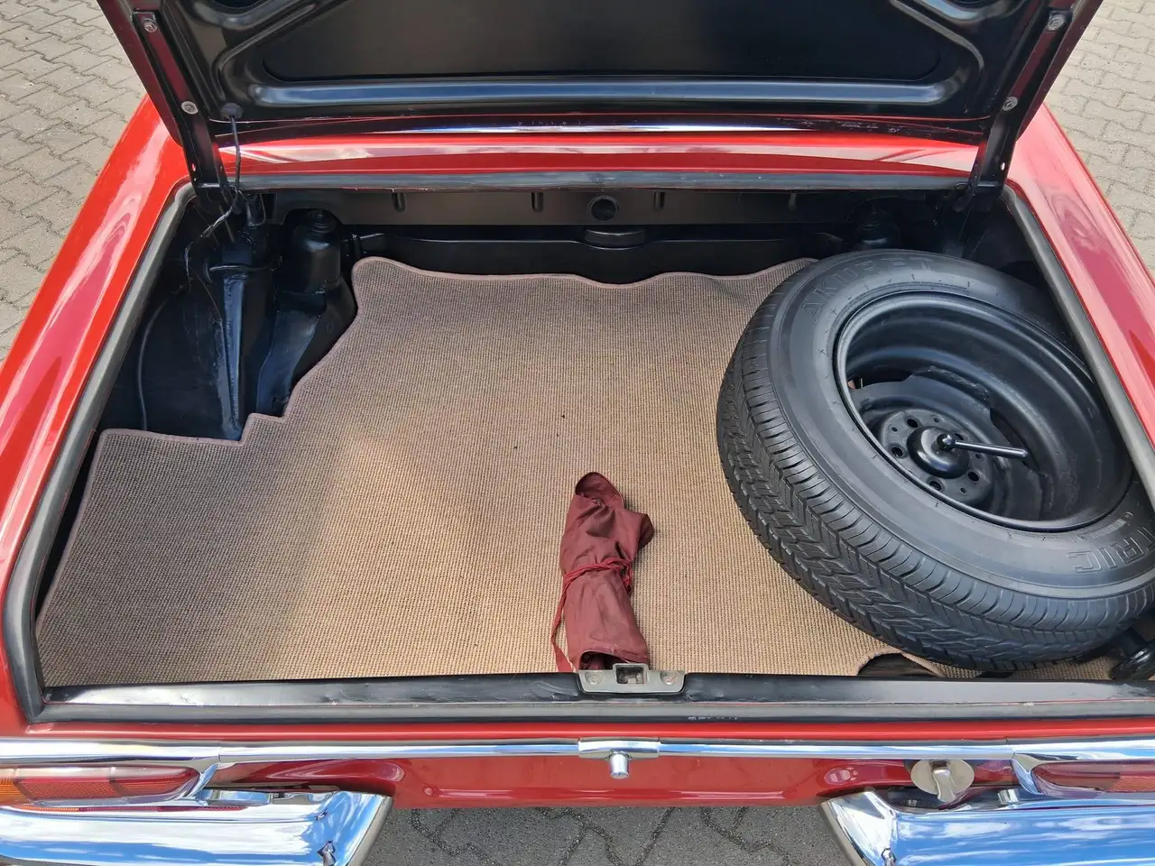 Mercedes-Benz SL 230 Bild 24