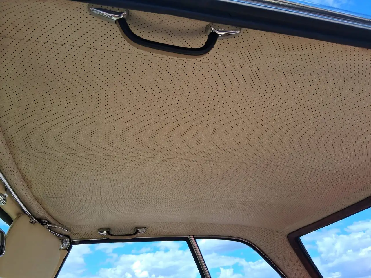 Mercedes-Benz SL 230 Bild 26