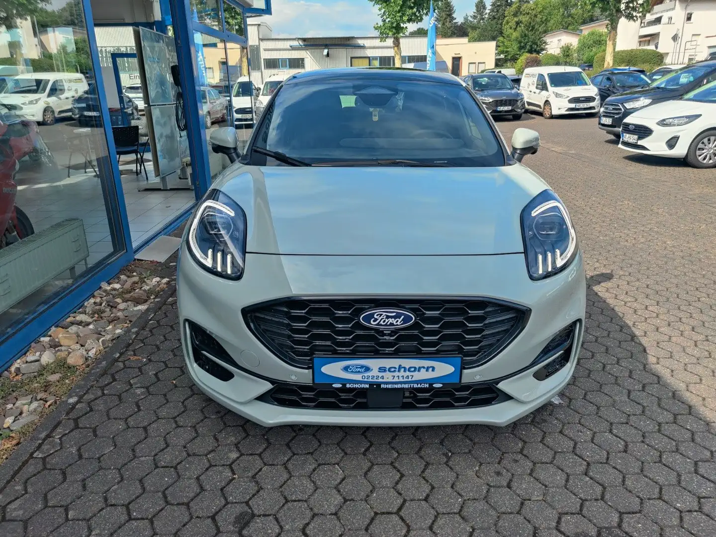Ford Puma ST-Line X Automatik Grau - 2