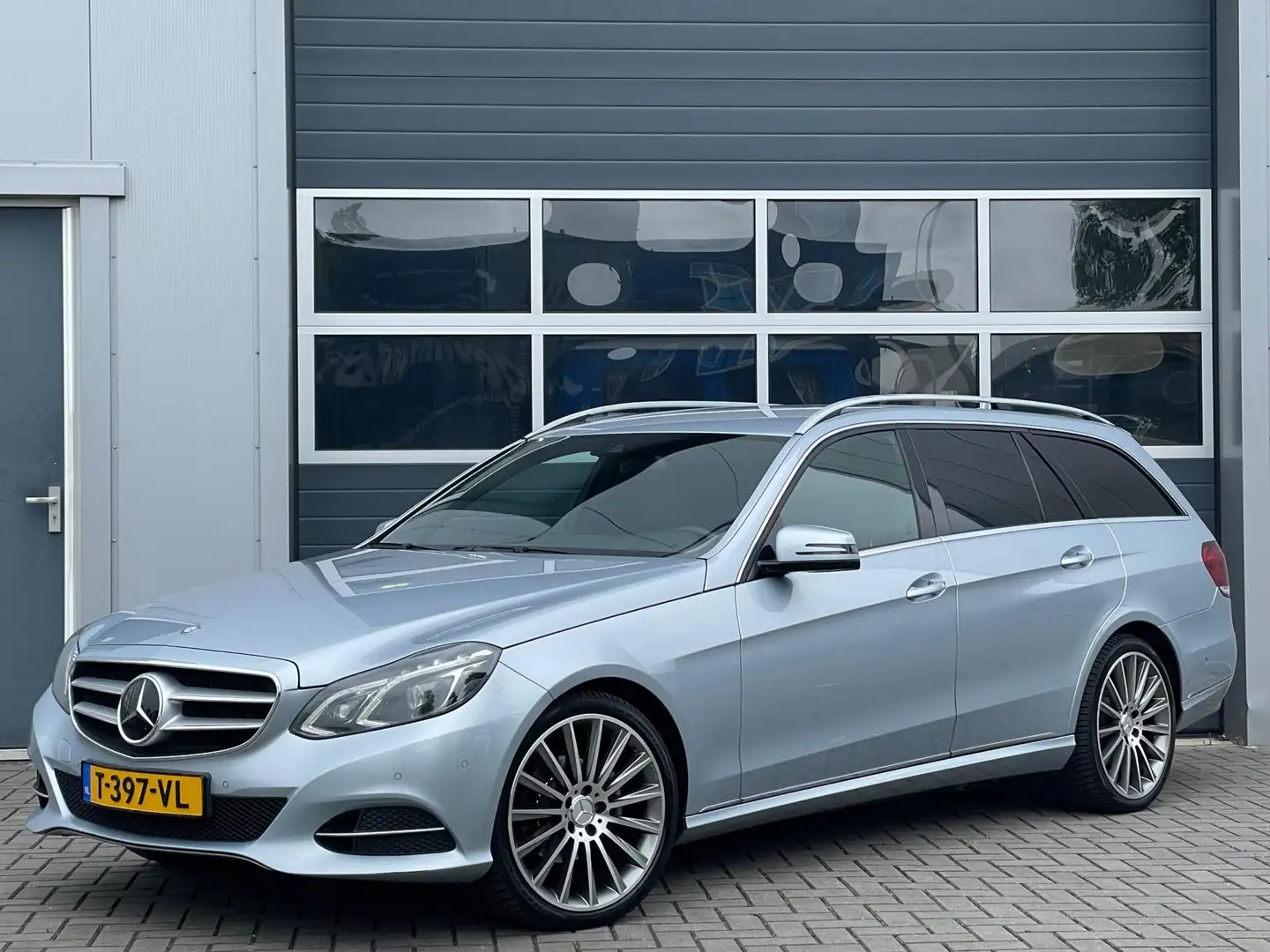 Mercedes-Benz E 220 Estate CDI Avantgarde | 19'' AMG | Full LED | Lede Grijs - 1