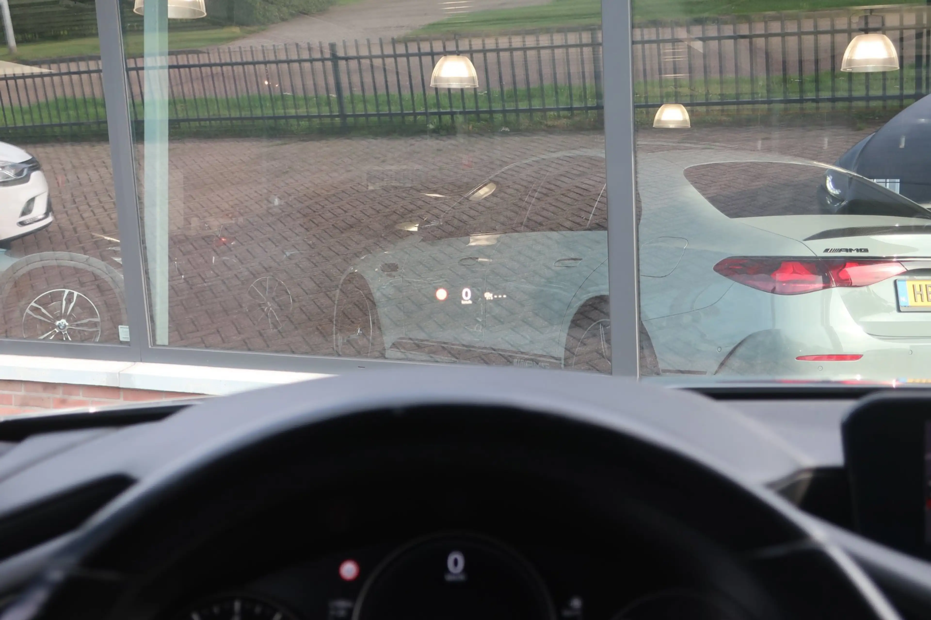 Mazda 3 2.0 e-SkyActiv-G M Hybrid 122 Luxury. LED_ACC_Stuu — photo 26