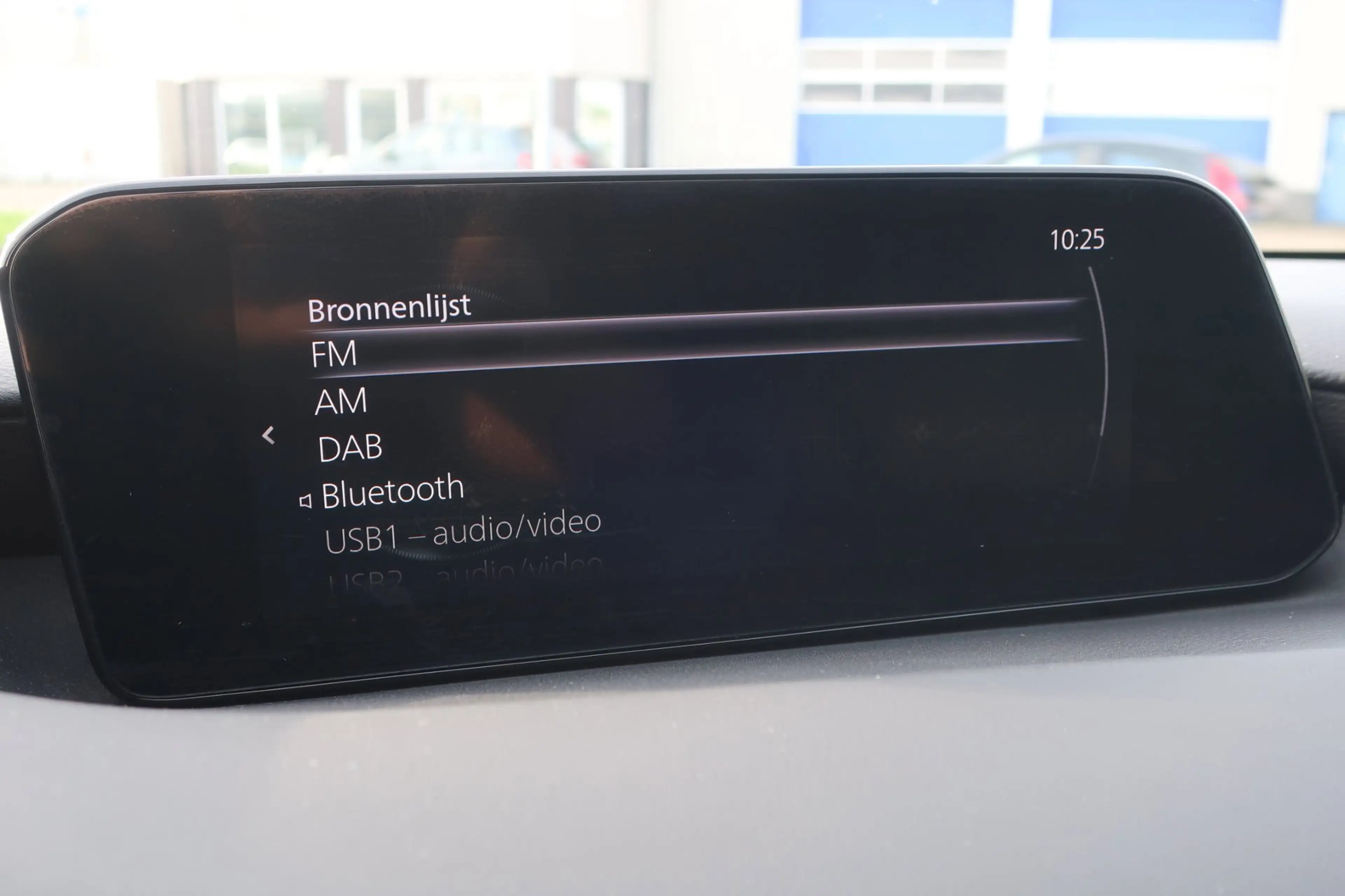 Mazda 3 2.0 e-SkyActiv-G M Hybrid 122 Luxury. LED_ACC_Stuu — photo 19