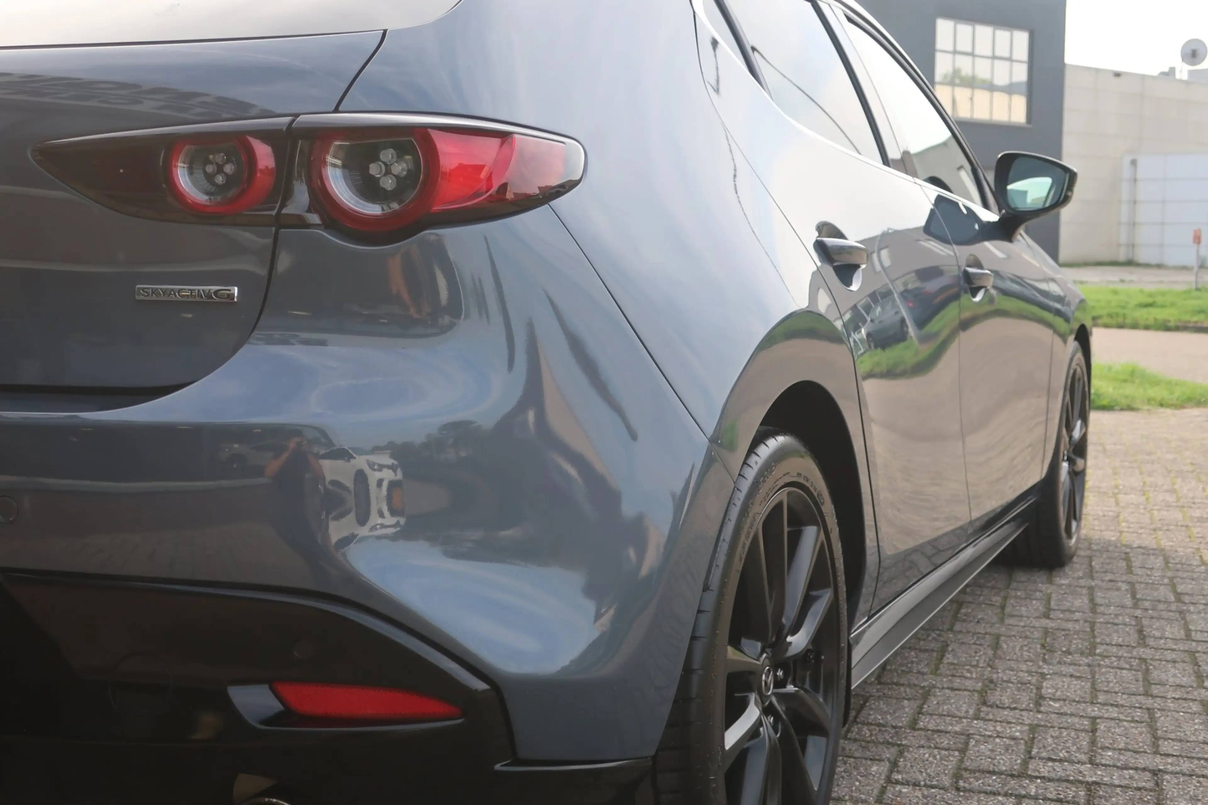 Mazda 3 2.0 e-SkyActiv-G M Hybrid 122 Luxury. LED_ACC_Stuu — photo 29