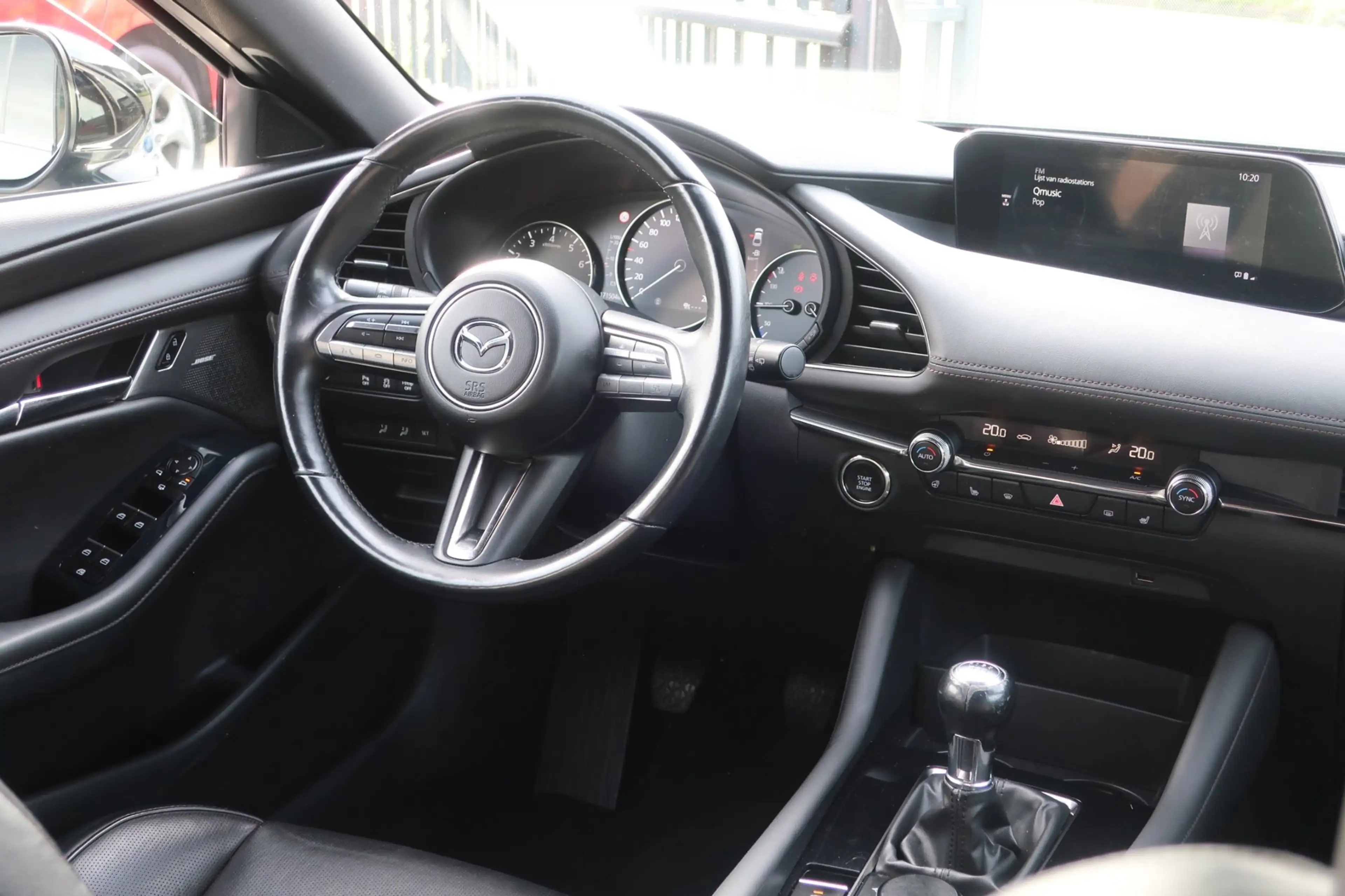 Mazda 3 2.0 e-SkyActiv-G M Hybrid 122 Luxury. LED_ACC_Stuu — photo 10