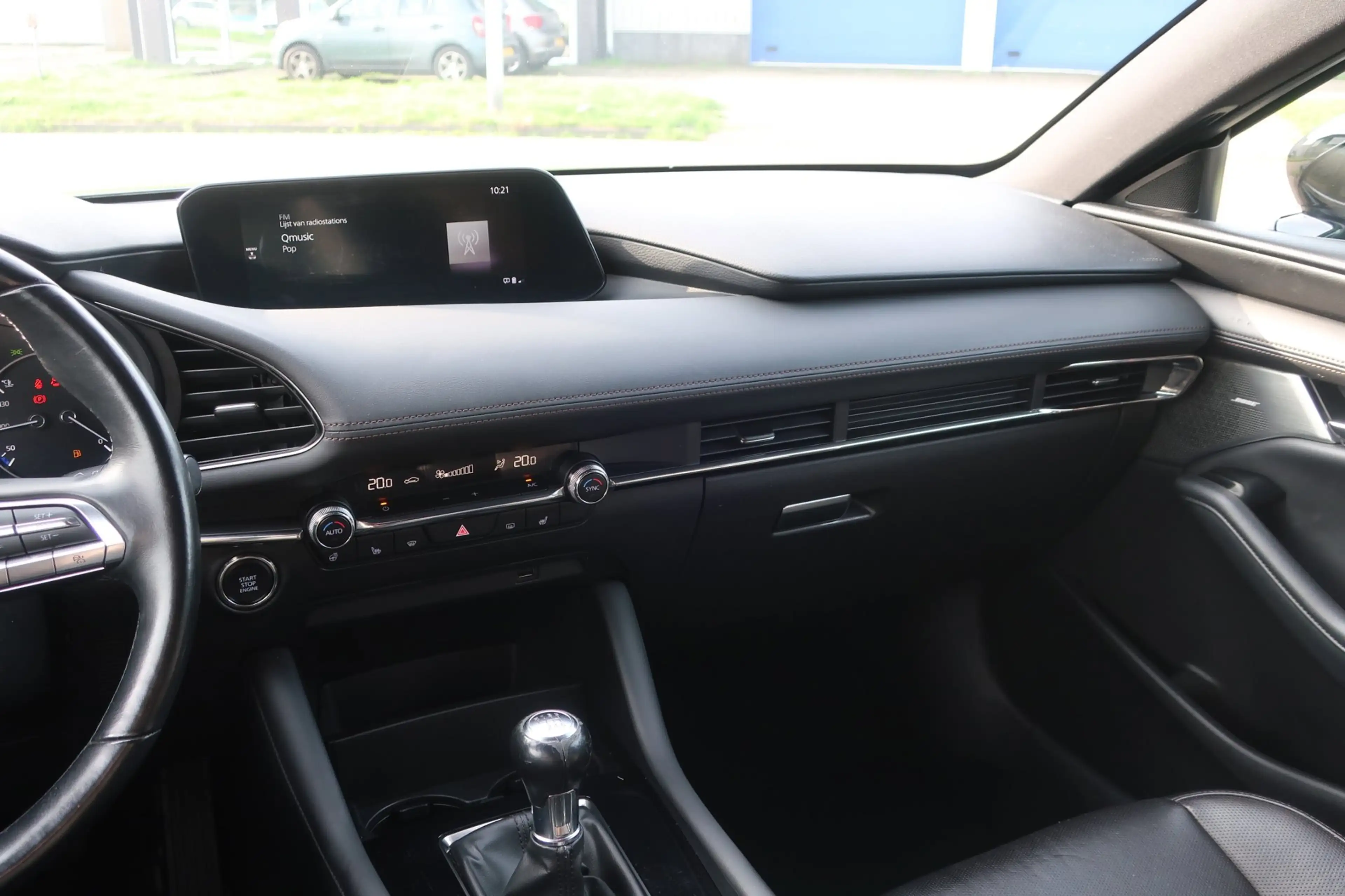 Mazda 3 2.0 e-SkyActiv-G M Hybrid 122 Luxury. LED_ACC_Stuu — photo 11