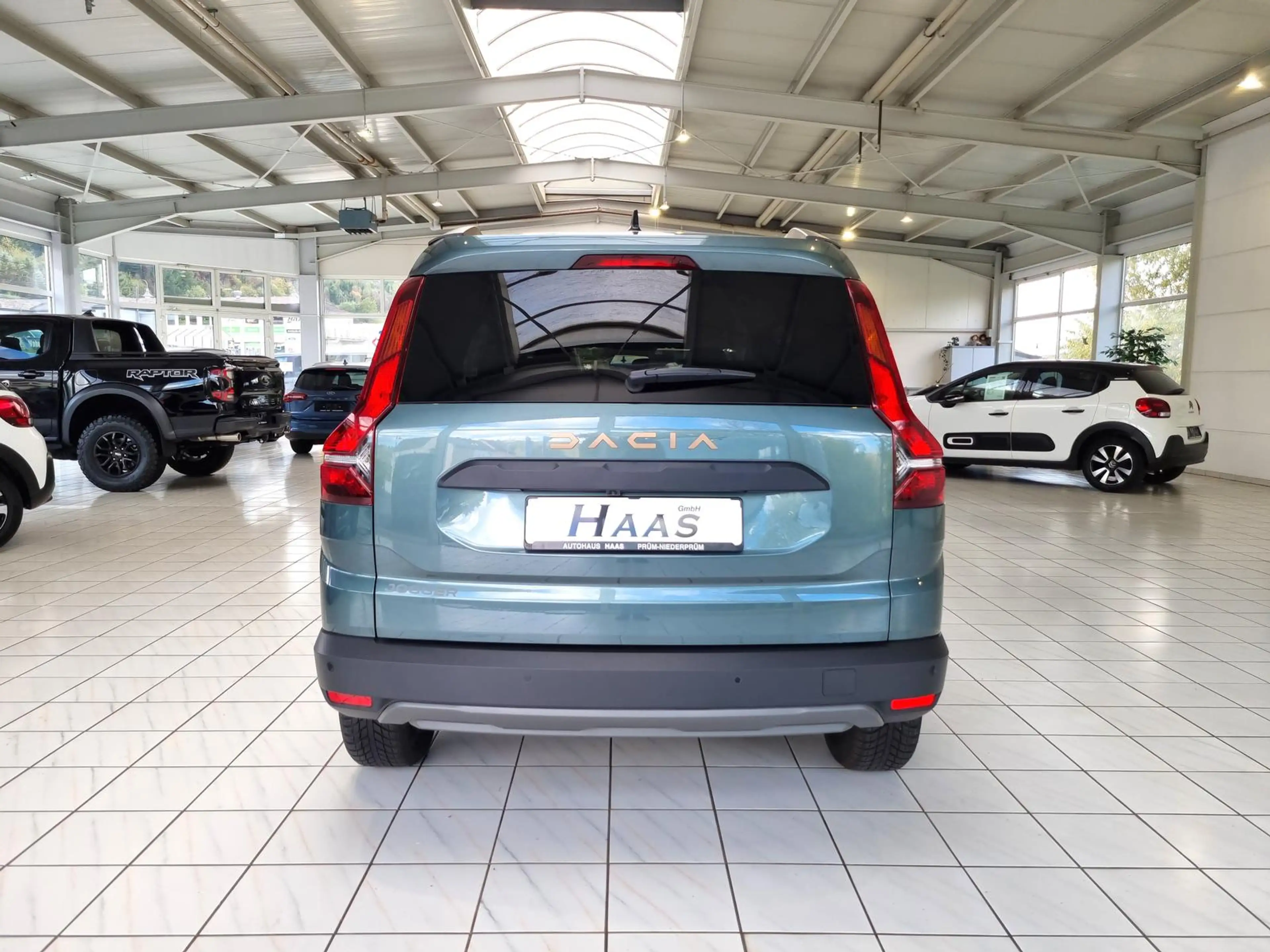 Dacia Jogger Extreme TCe 110 7-Sitze #City-P #S.Heiz #R.Kamera — photo 7