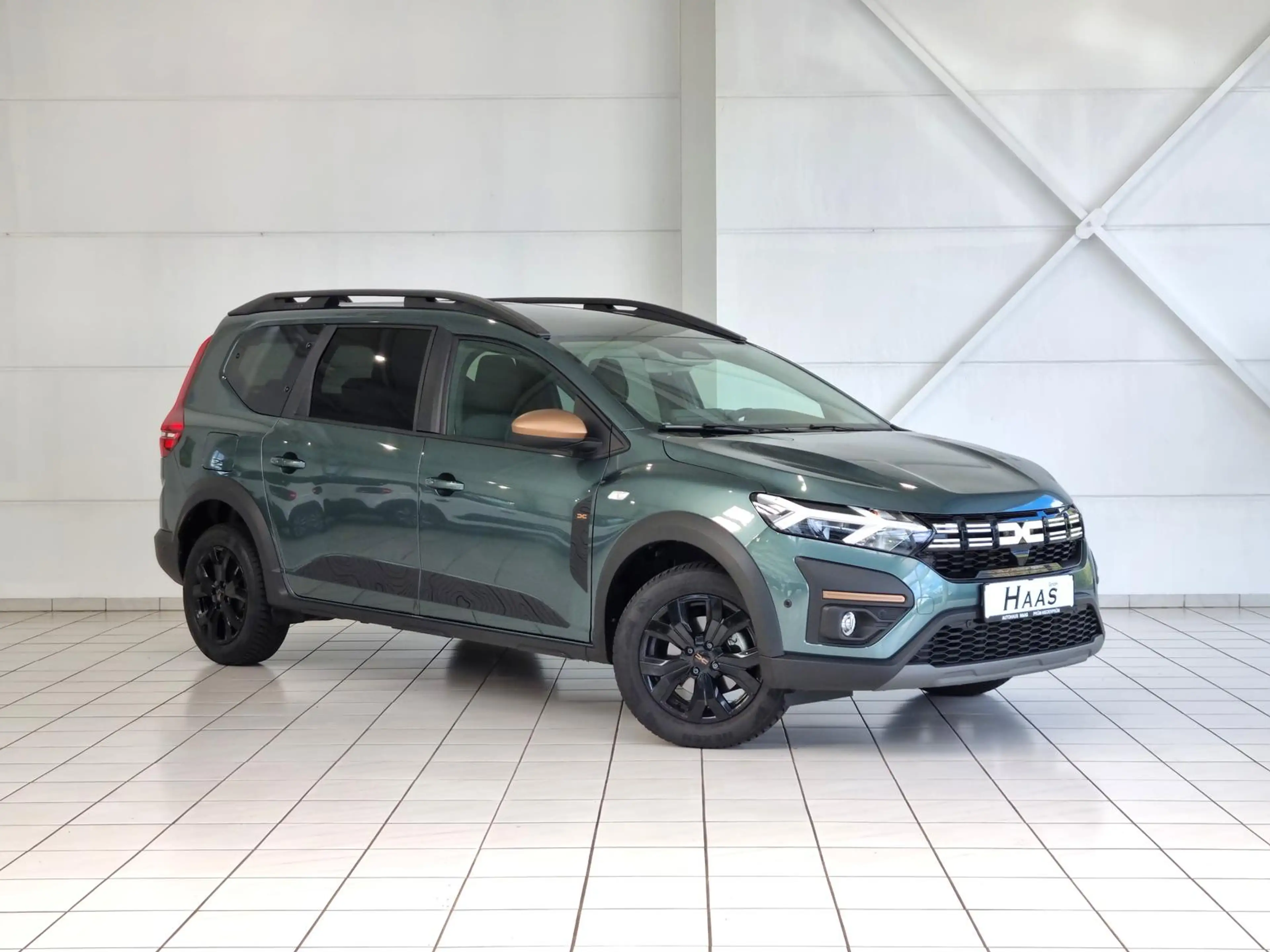 Dacia Jogger Extreme TCe 110 7-Sitze #City-P #S.Heiz #R.Kamera — photo 4