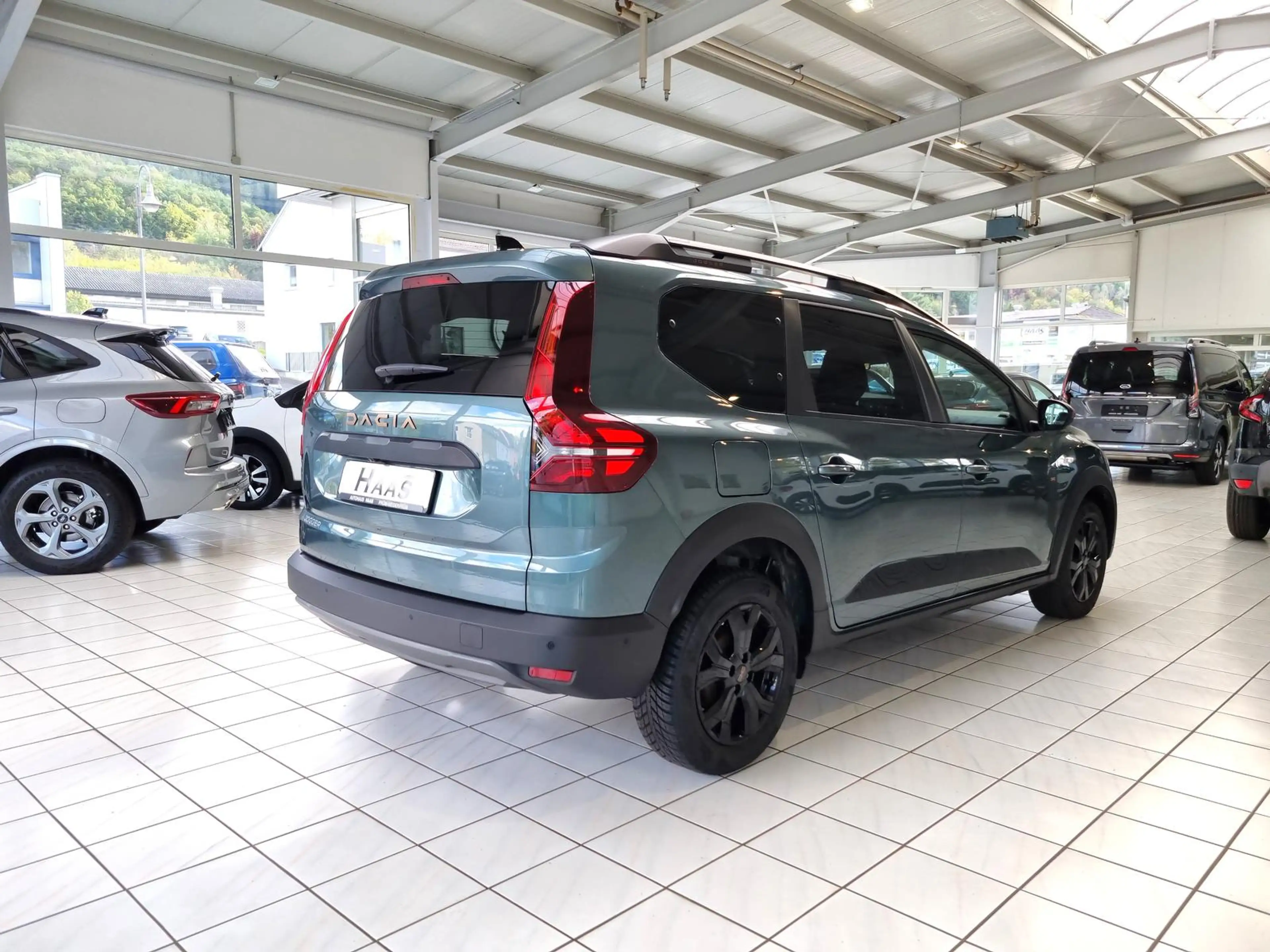 Dacia Jogger Extreme TCe 110 7-Sitze #City-P #S.Heiz #R.Kamera — photo 6