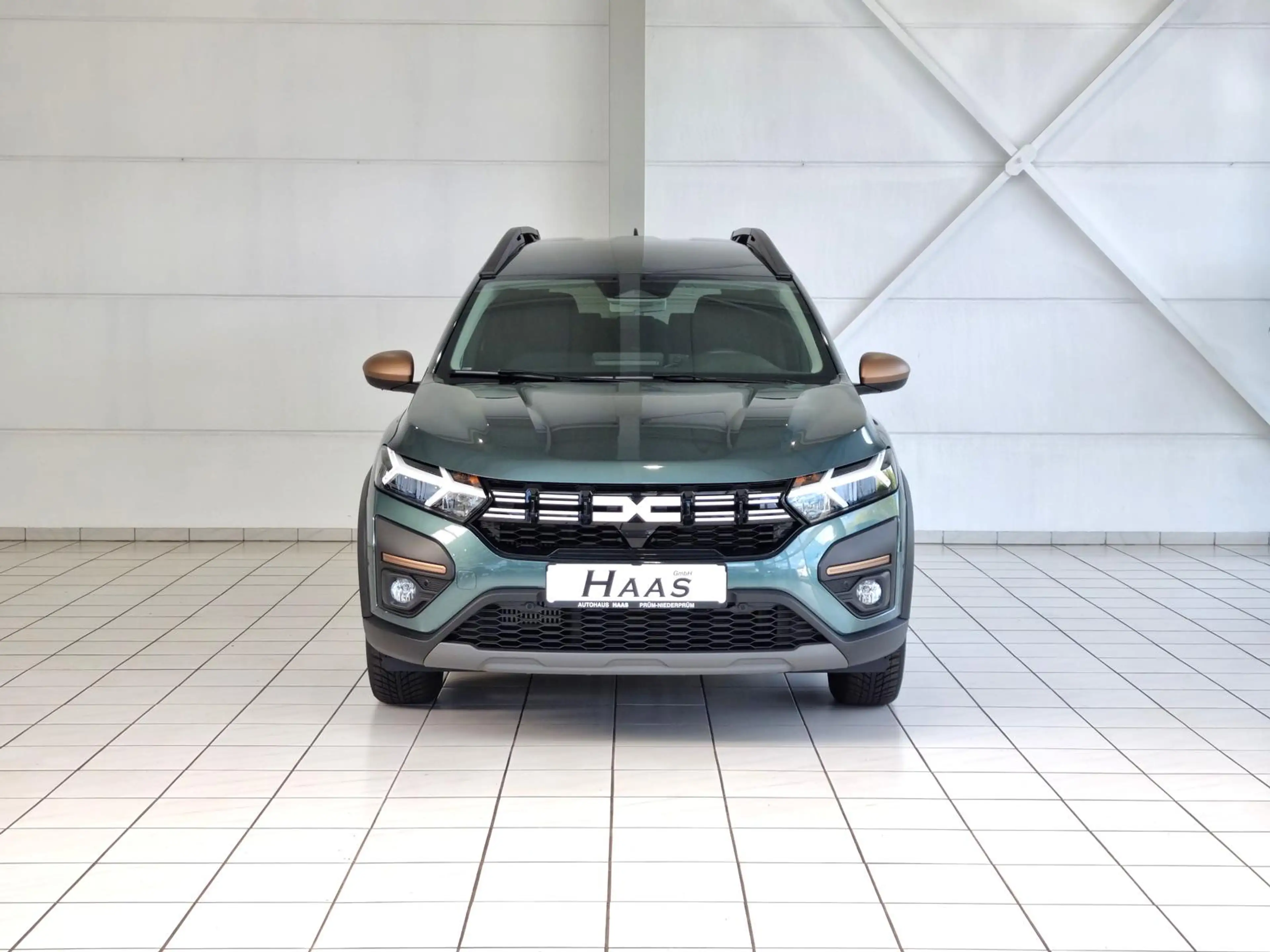 Dacia Jogger Extreme TCe 110 7-Sitze #City-P #S.Heiz #R.Kamera — photo 3