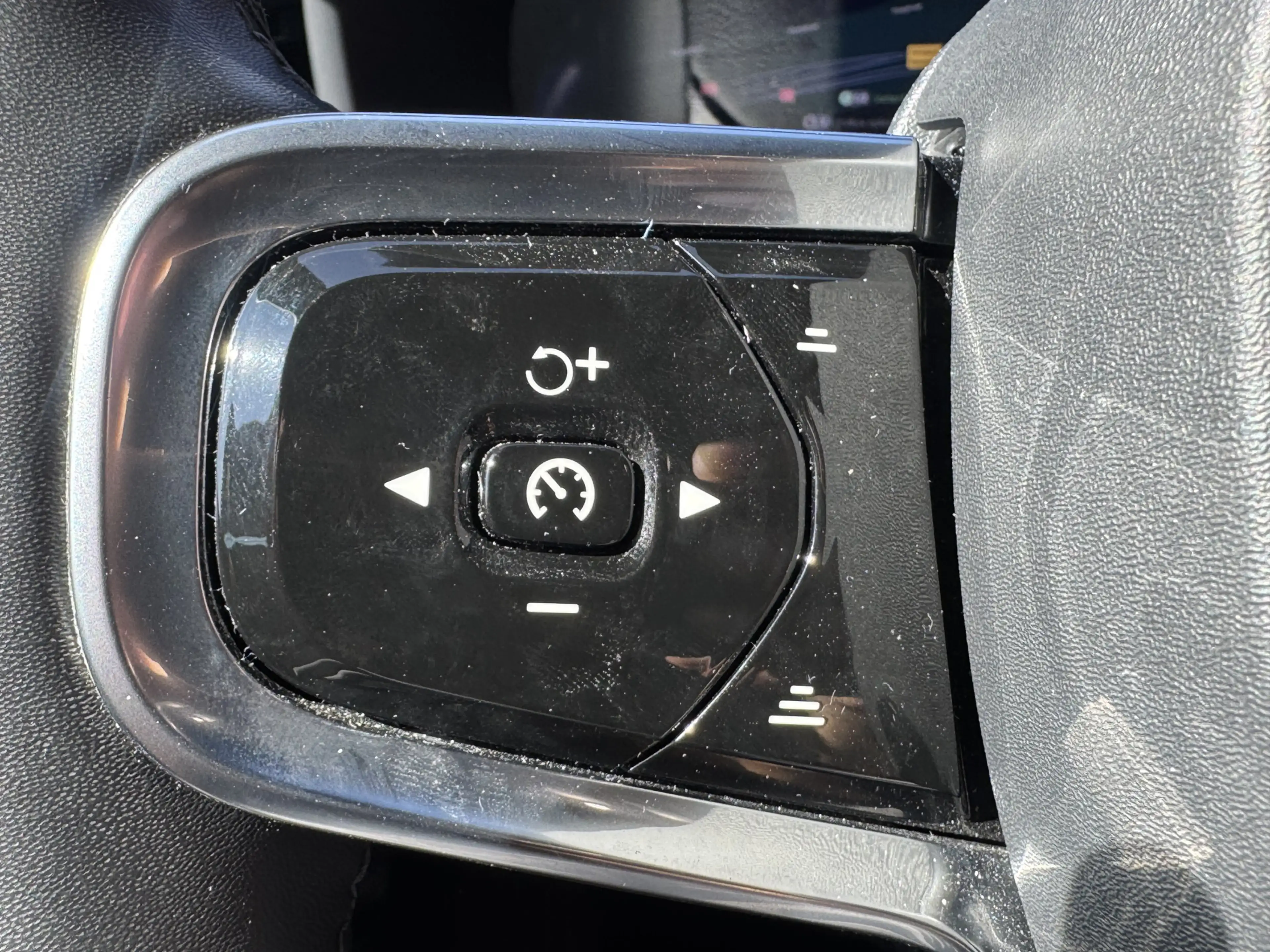 Polestar 2 Long Range Single Motor 78 kWh // ADAPTIVE CRUISE — photo 15
