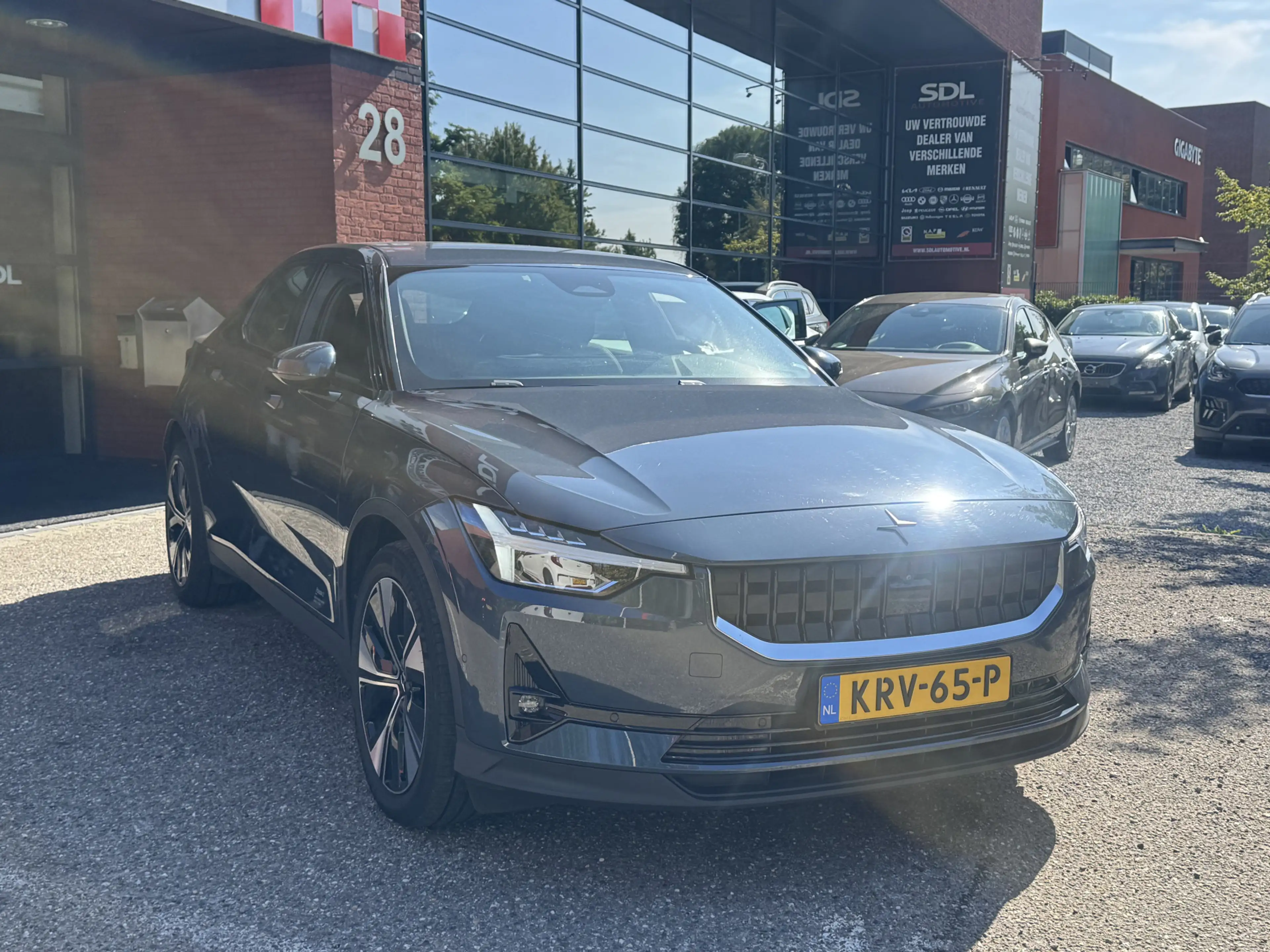 Polestar 2 Long Range Single Motor 78 kWh // ADAPTIVE CRUISE — photo 3