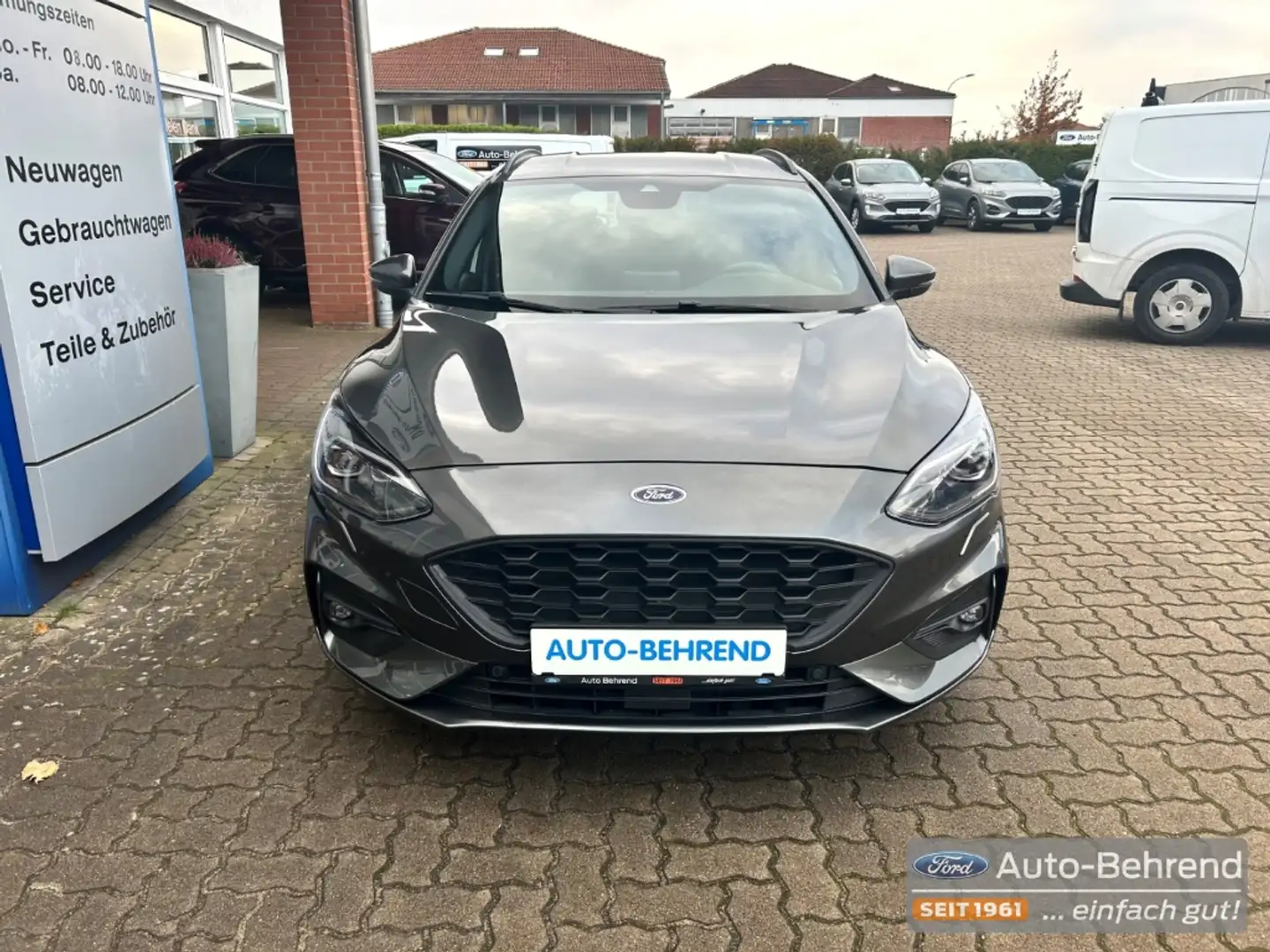 Ford Focus Turnier ST-Line el.Heckklappe 18 Zoll Grau - 2