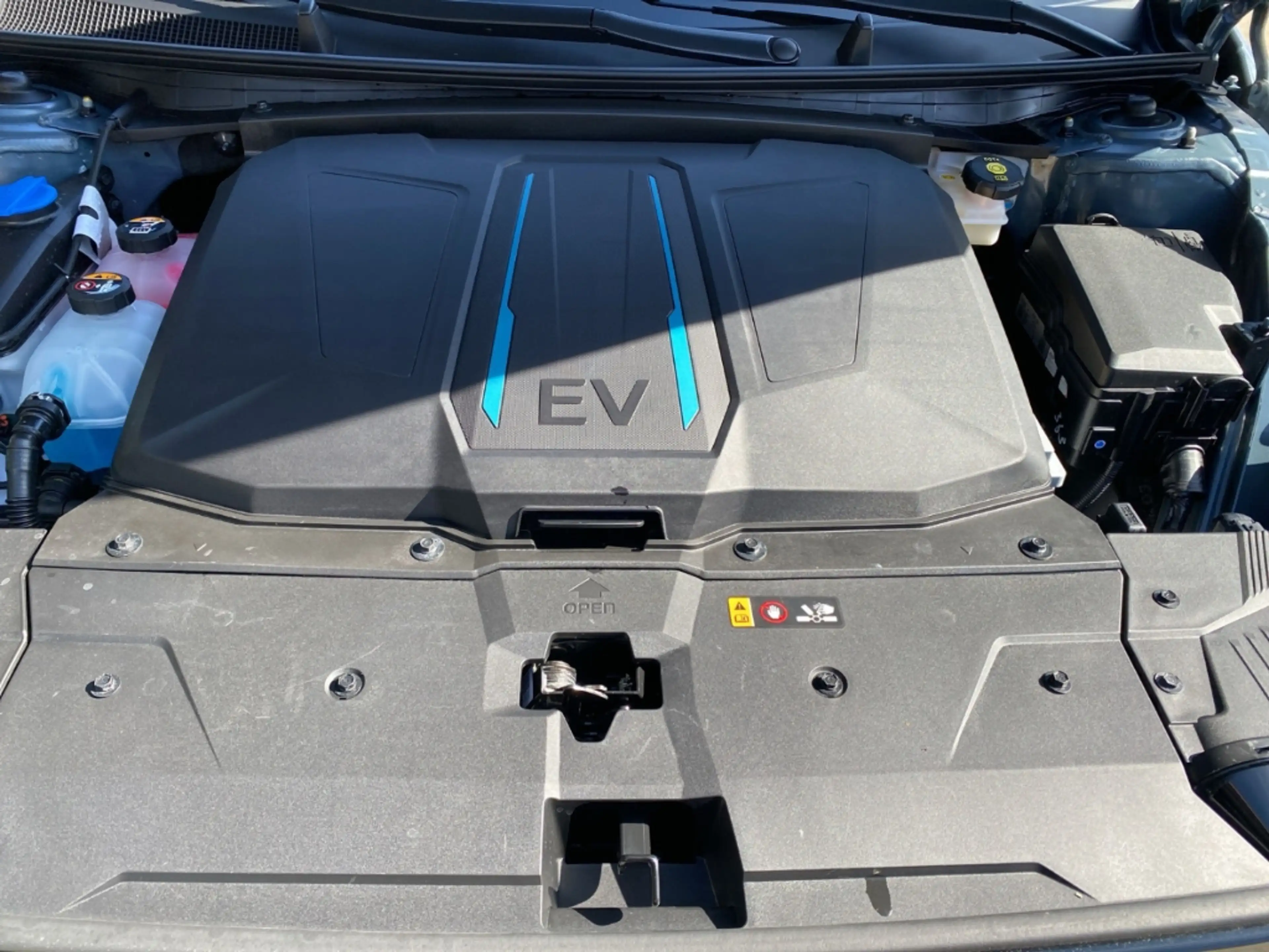 Hyundai IONIQ 5 Basis Elektro Navi Digitales Cockpit ACC — photo 6