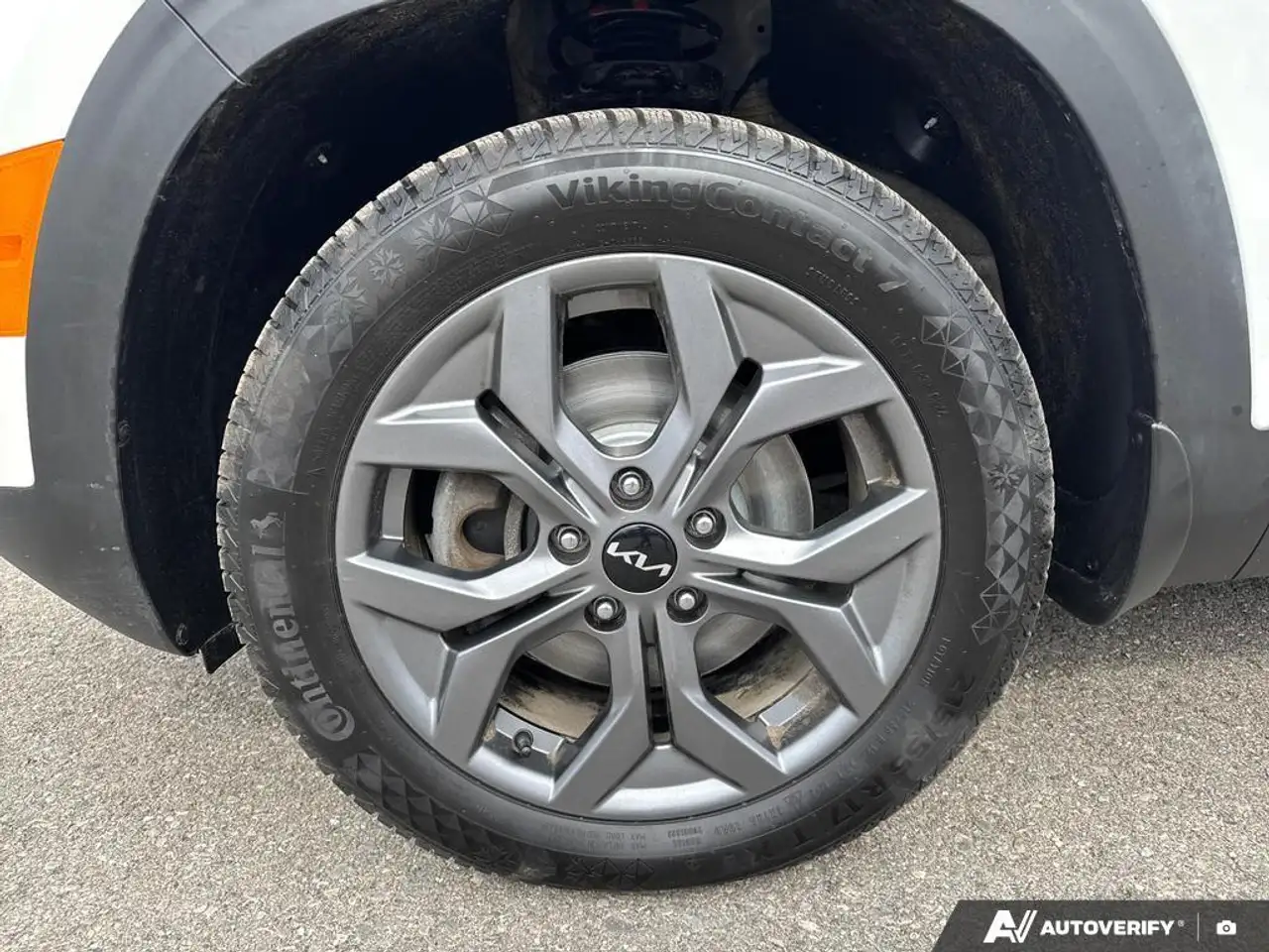 Kia Seltos снимка Kia Seltos