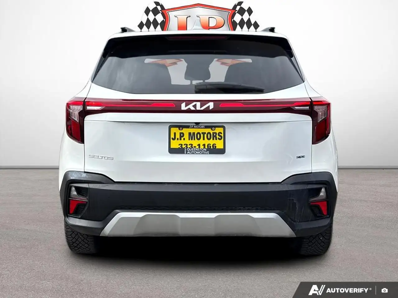 Kia Seltos снимка Kia Seltos