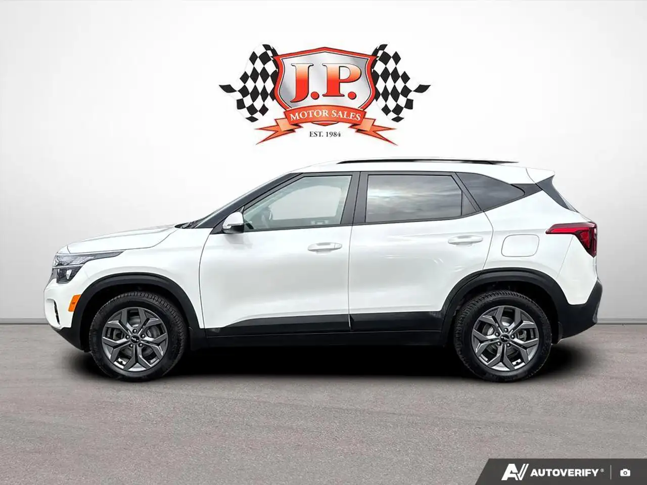 Kia Seltos снимка Kia Seltos