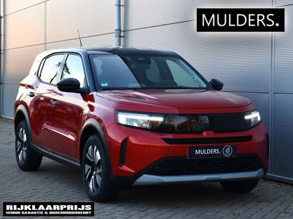 Opel Frontera Electric GS 44 kWh Nu in de showroom.