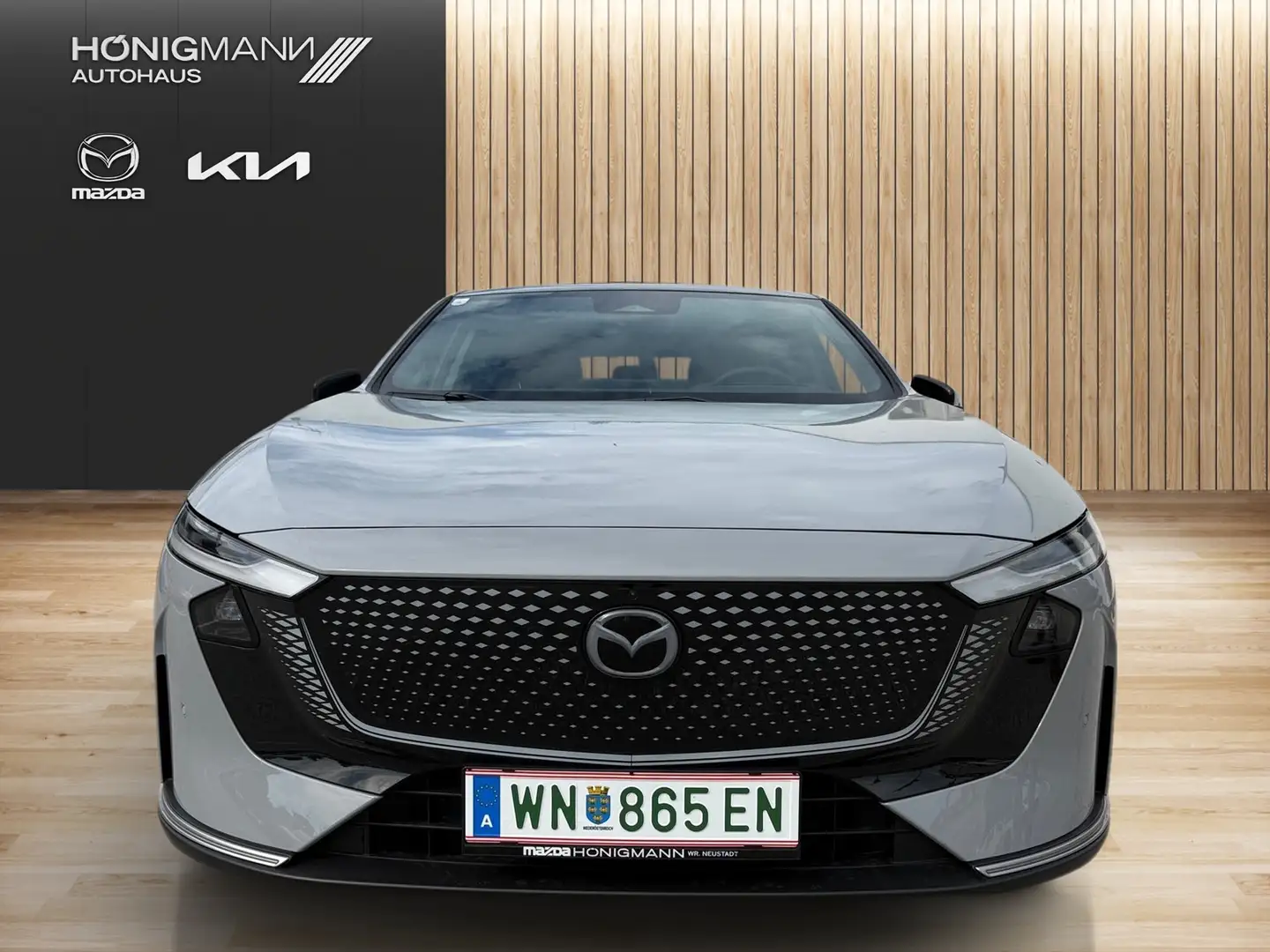 Mazda 6e 80 KWH LR Takumi Plus Серый - 2