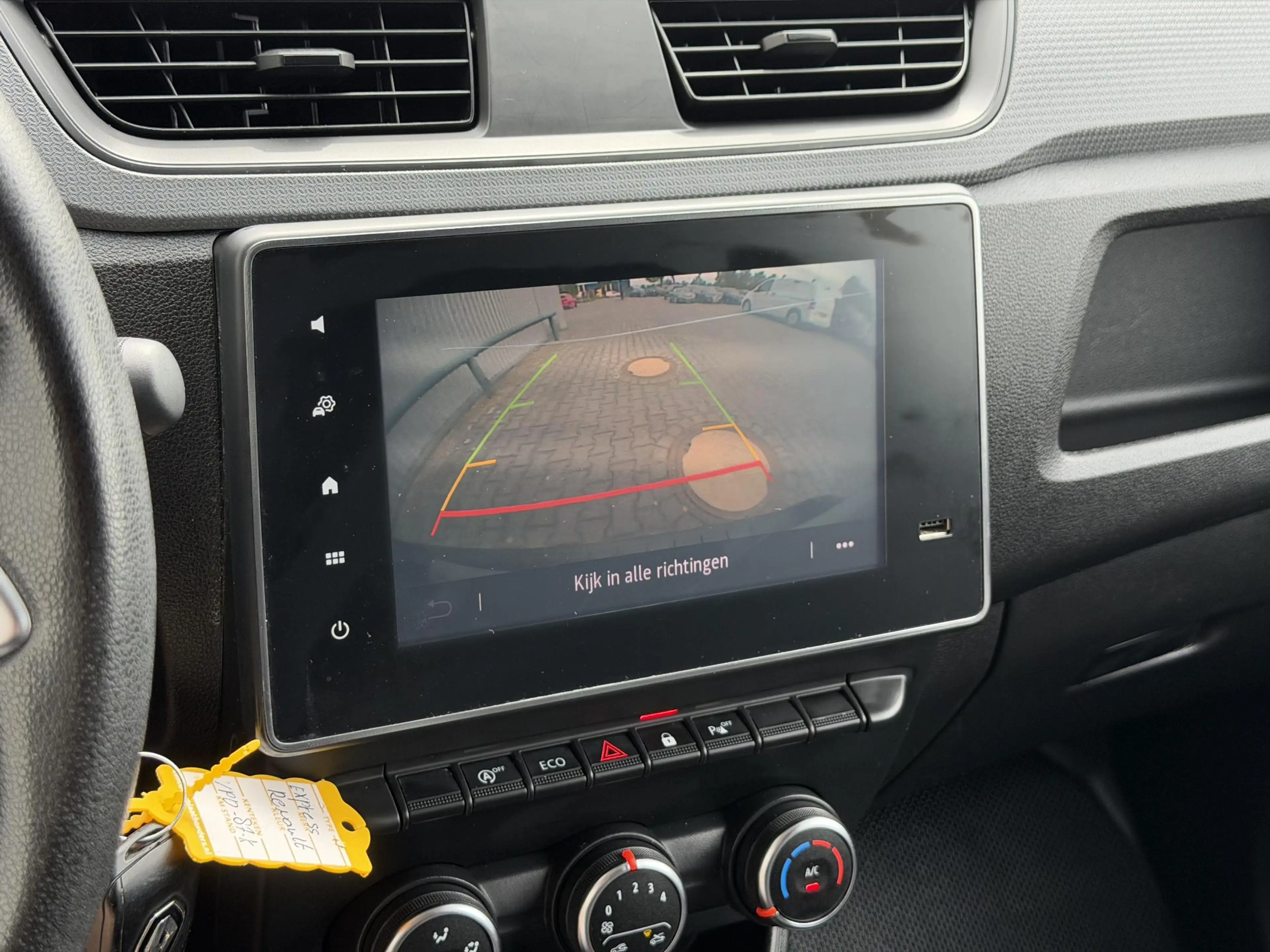 Renault Express 1.5 dCi 75 Comfort + — photo 8