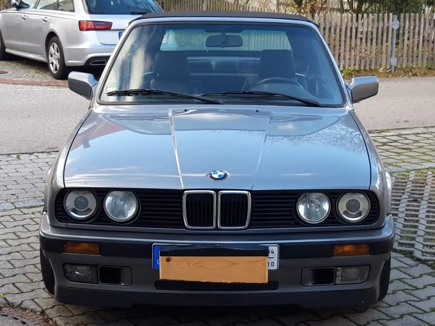 BMW 318 318i Šedá - 1