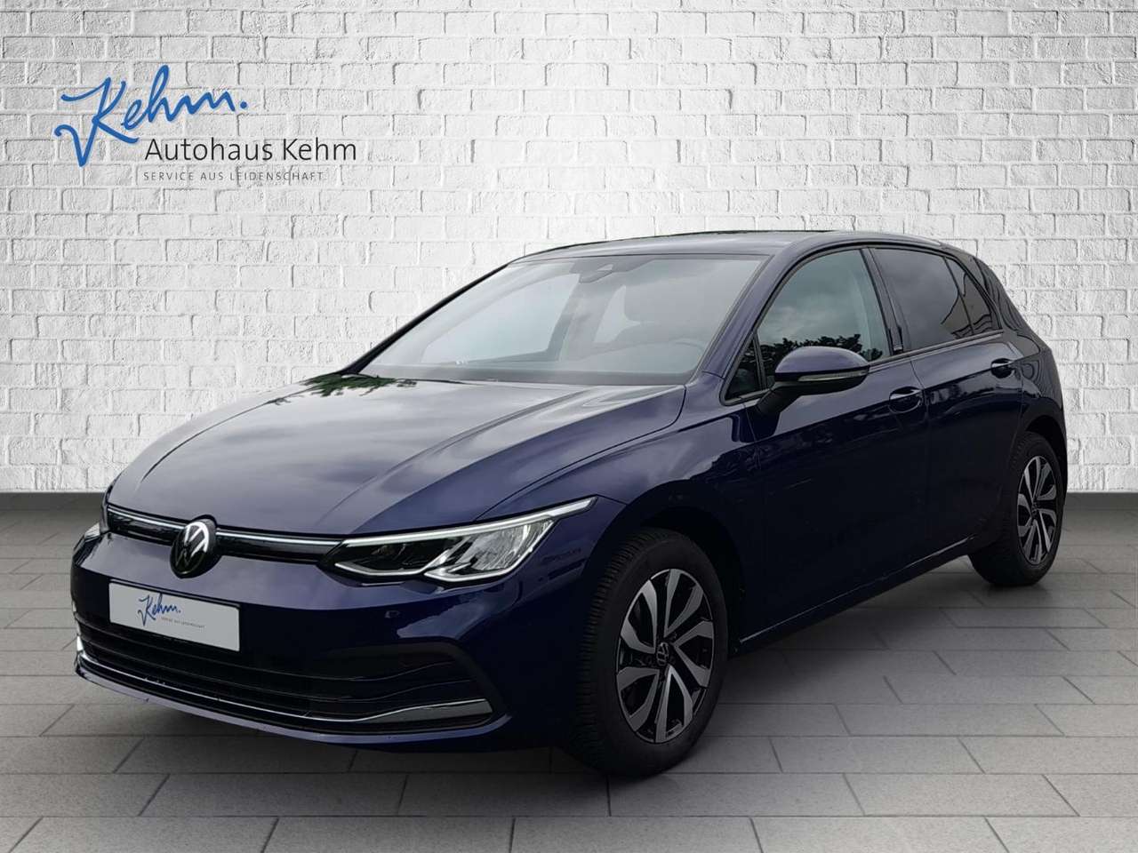 Volkswagen Golf — Volkswagen Golf Life VIII Active 1,0 eTSI DSG|STHZ|LED|ACC|NAVI|SHZ