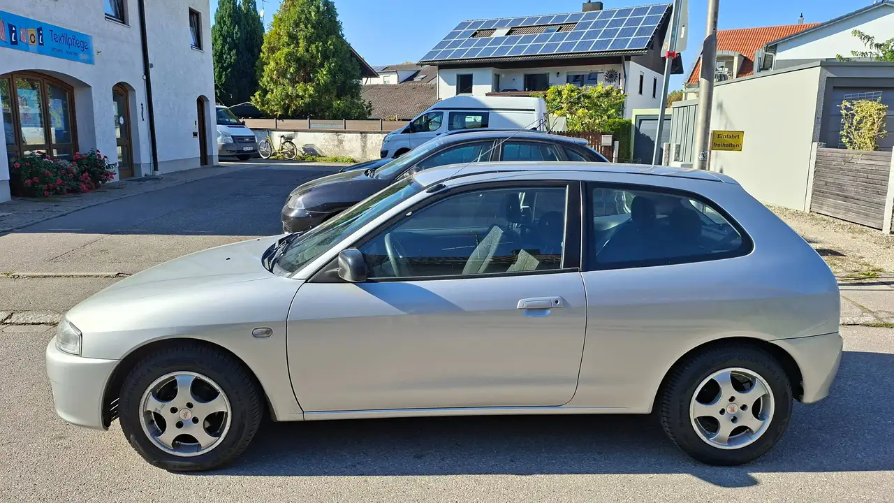 Mitsubishi Colt 1,6i Comfort Automatik Klima rostfrei bildschön 4AB ABS TÜV10/28, foto 5