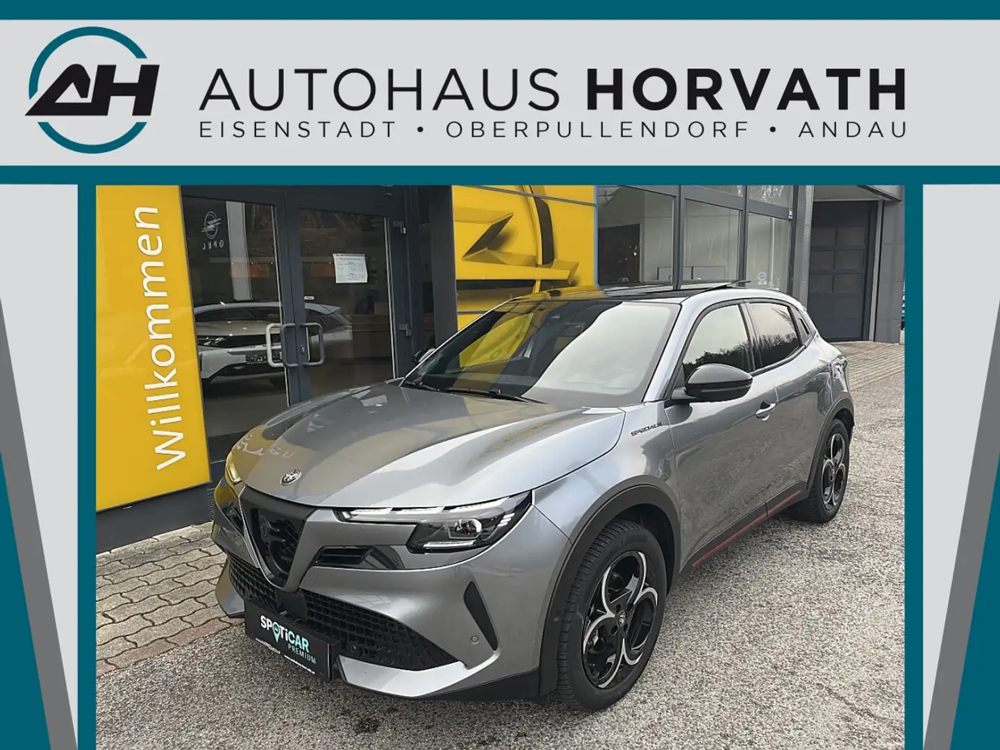 Alfa Romeo Junior Ibrida Speciale 1.2 MHEV e-DCT6!NAVI,PANORAMA,L... Grau - 1